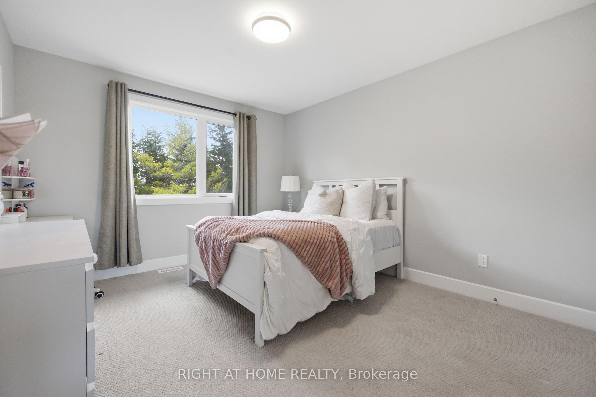 Photo 11 of 122 Ridgemont Drive, Beckwith, Beckwith Twp — HOMEH