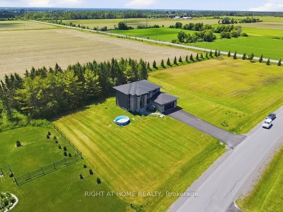 Photo 20 of 122 Ridgemont Drive, Beckwith, Beckwith Twp — HOMEH
