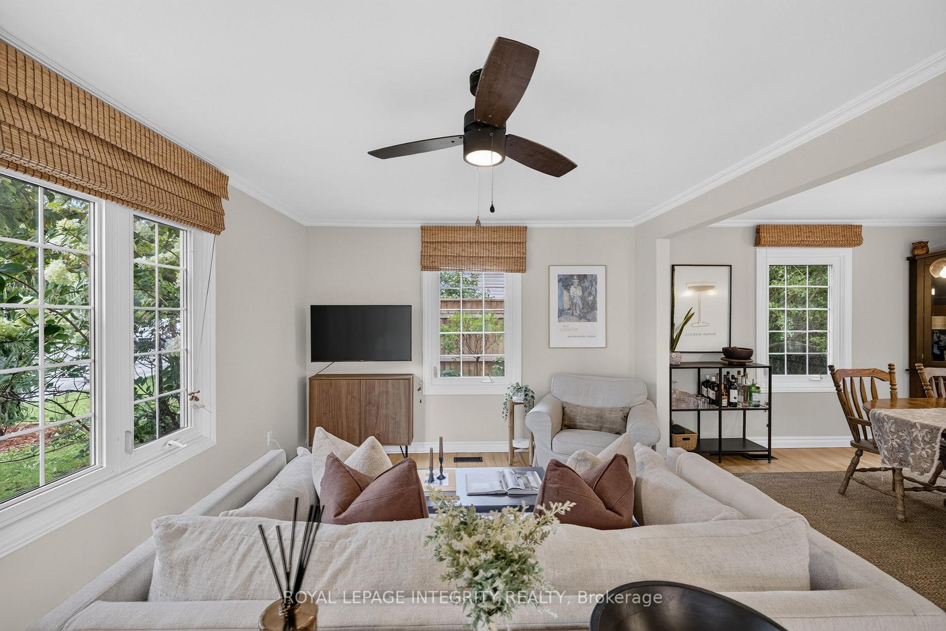 Photo 2 of 20 Tunis Avenue, Ottawa, Carlington — HOMEH