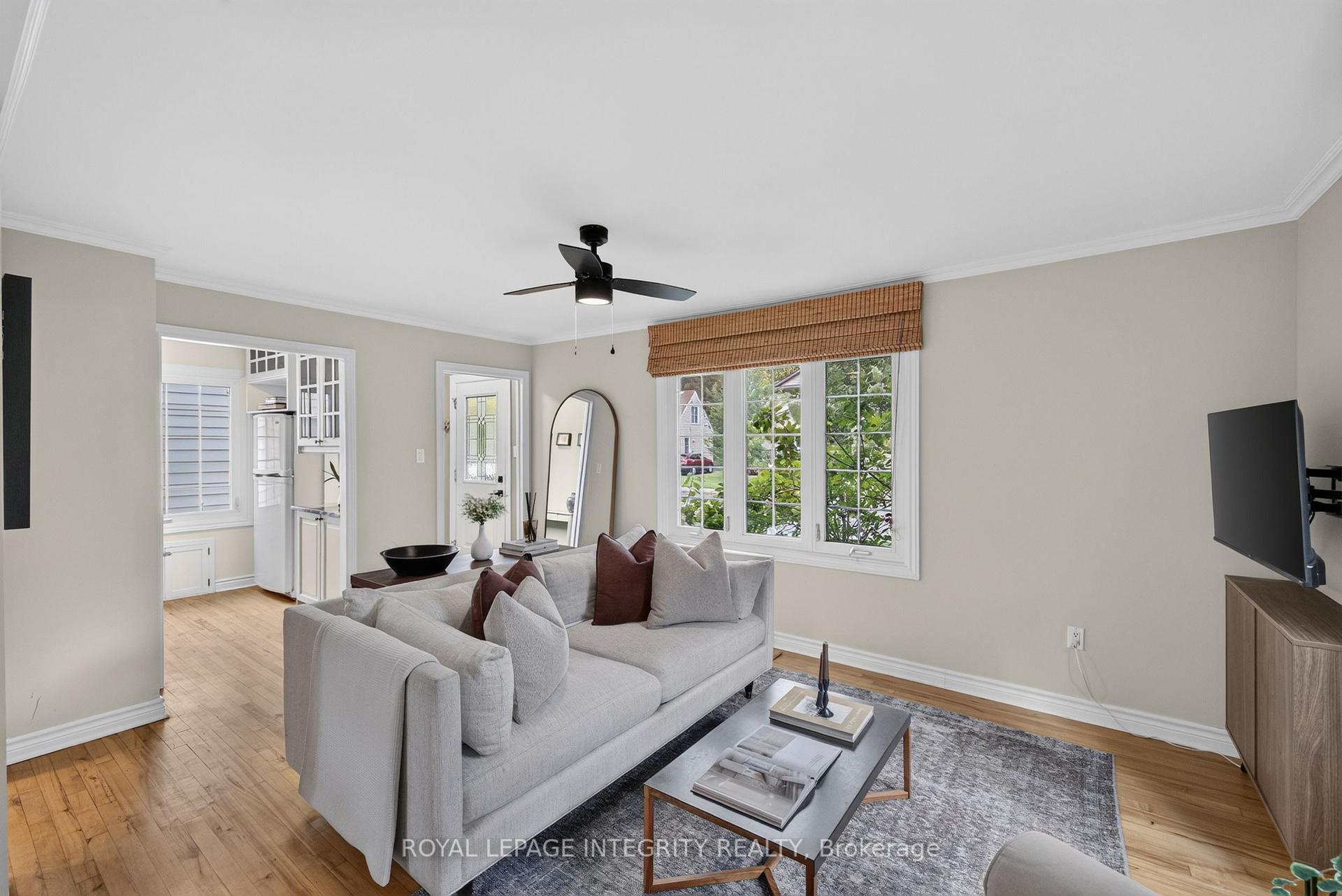 Photo 5 of 20 Tunis Avenue, Ottawa, Carlington — HOMEH
