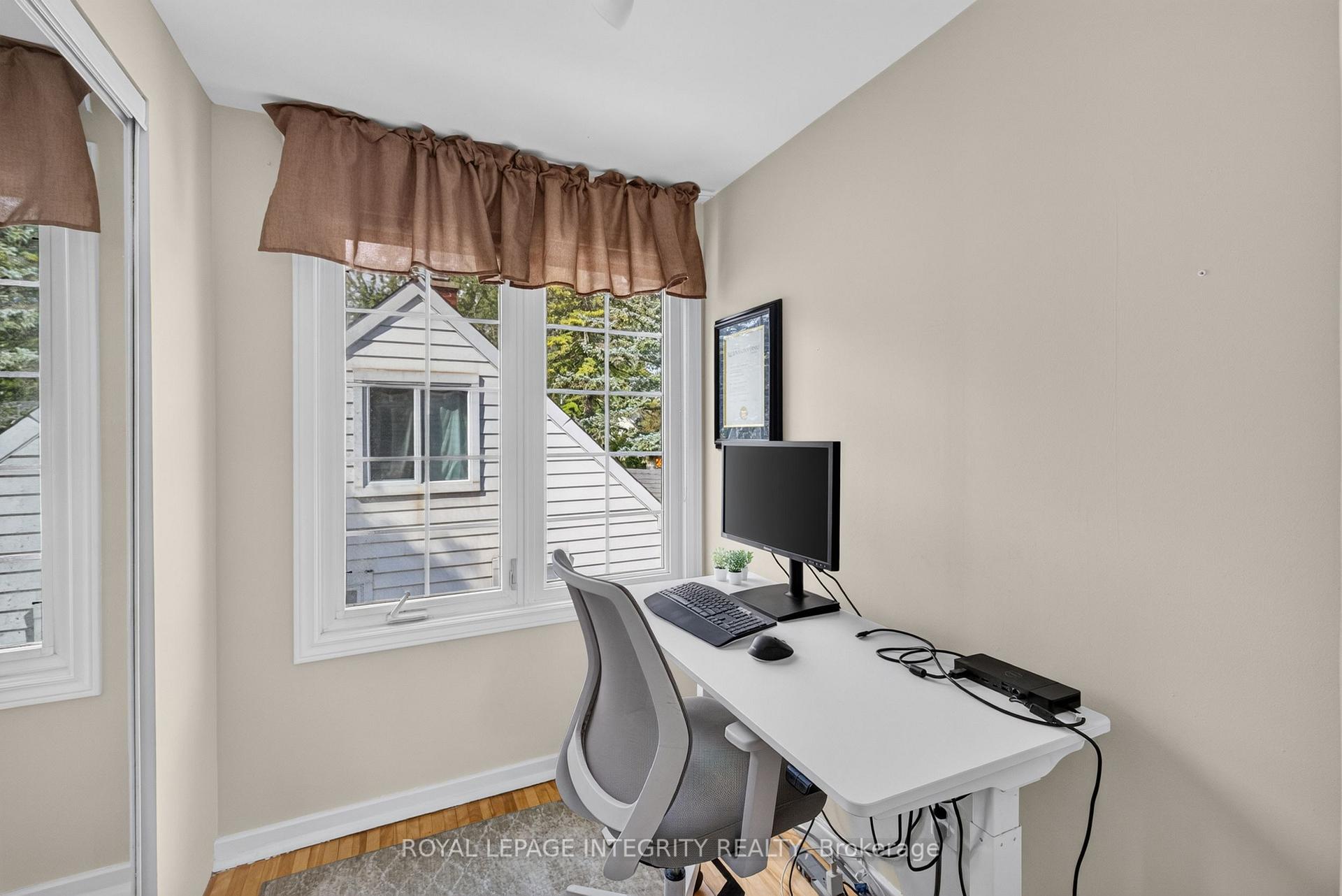 Photo 25 of 20 Tunis Avenue, Ottawa, Carlington — HOMEH