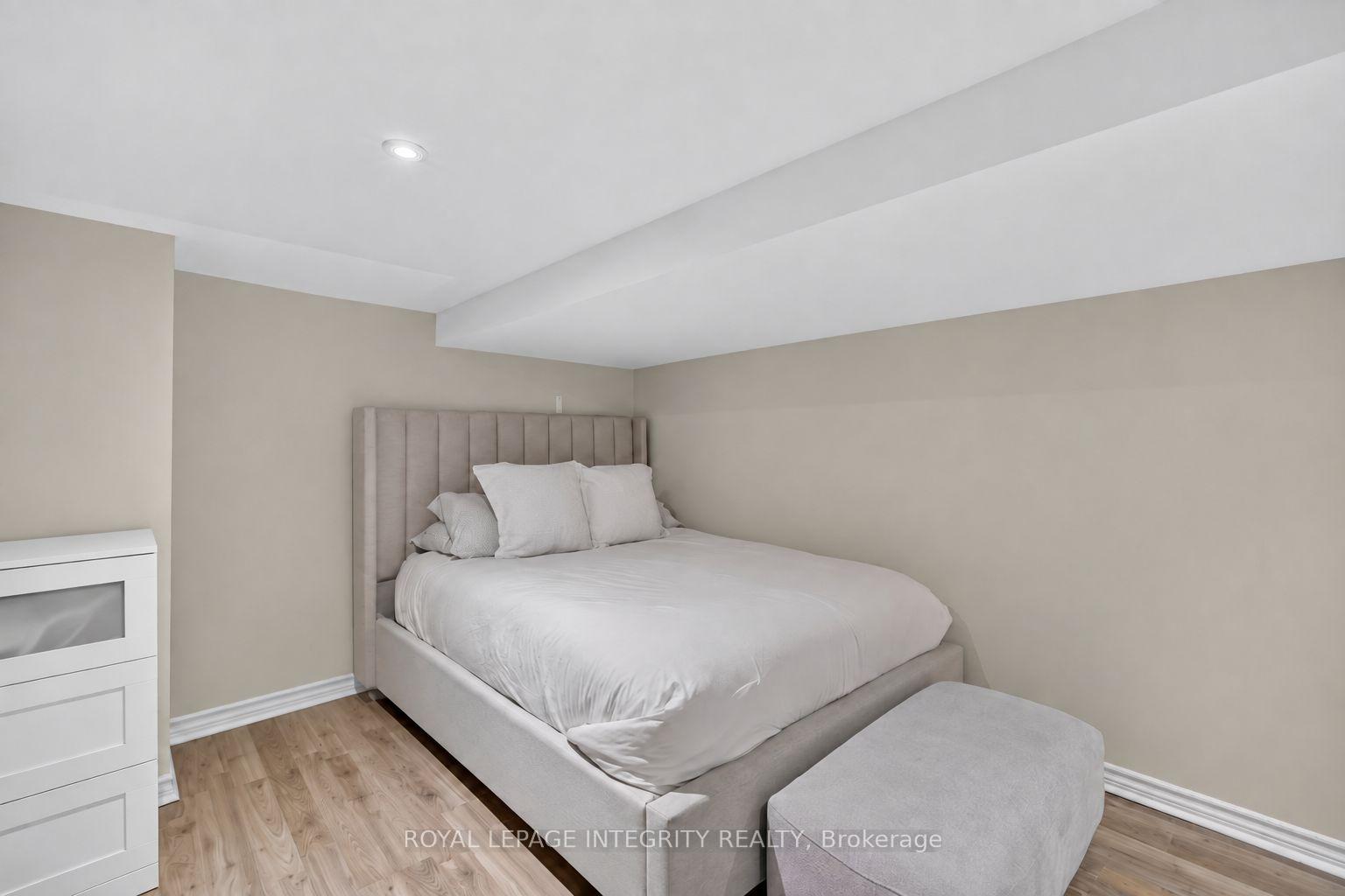Photo 28 of 20 Tunis Avenue, Ottawa, Carlington — HOMEH