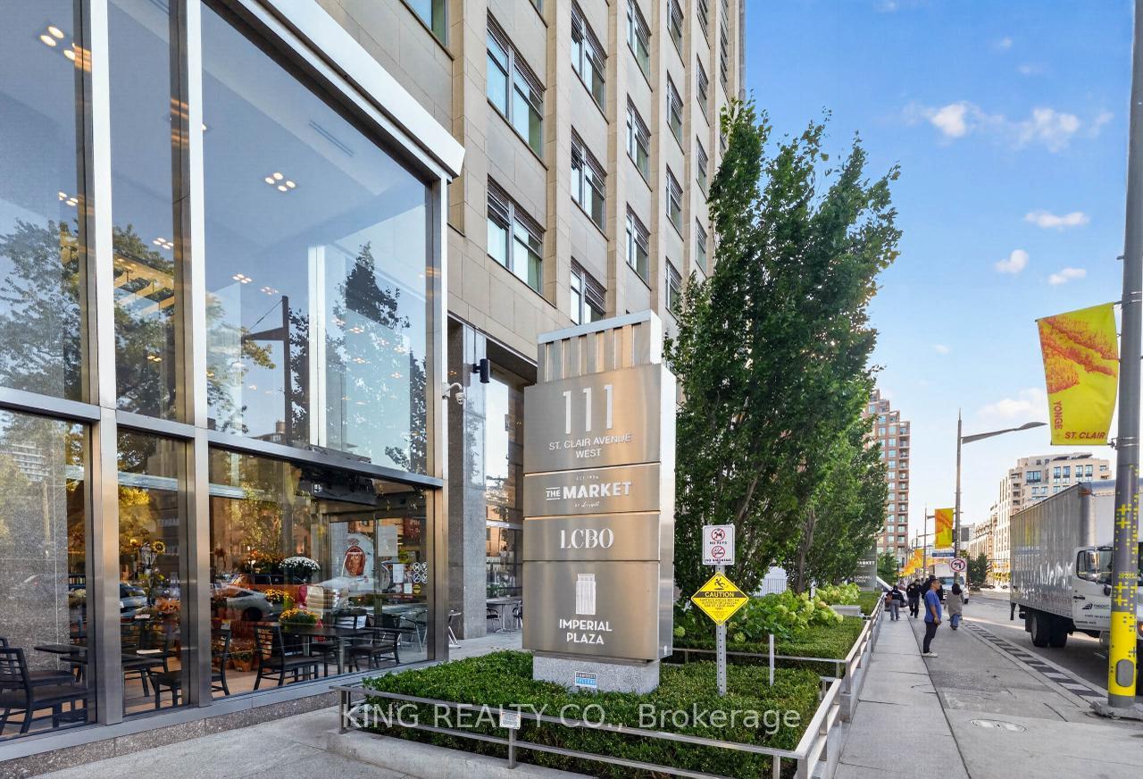 Photo 17 of Unit 1626, 111 St Clair Avenue W, Toronto, Yonge-St. Clair — HOMEH