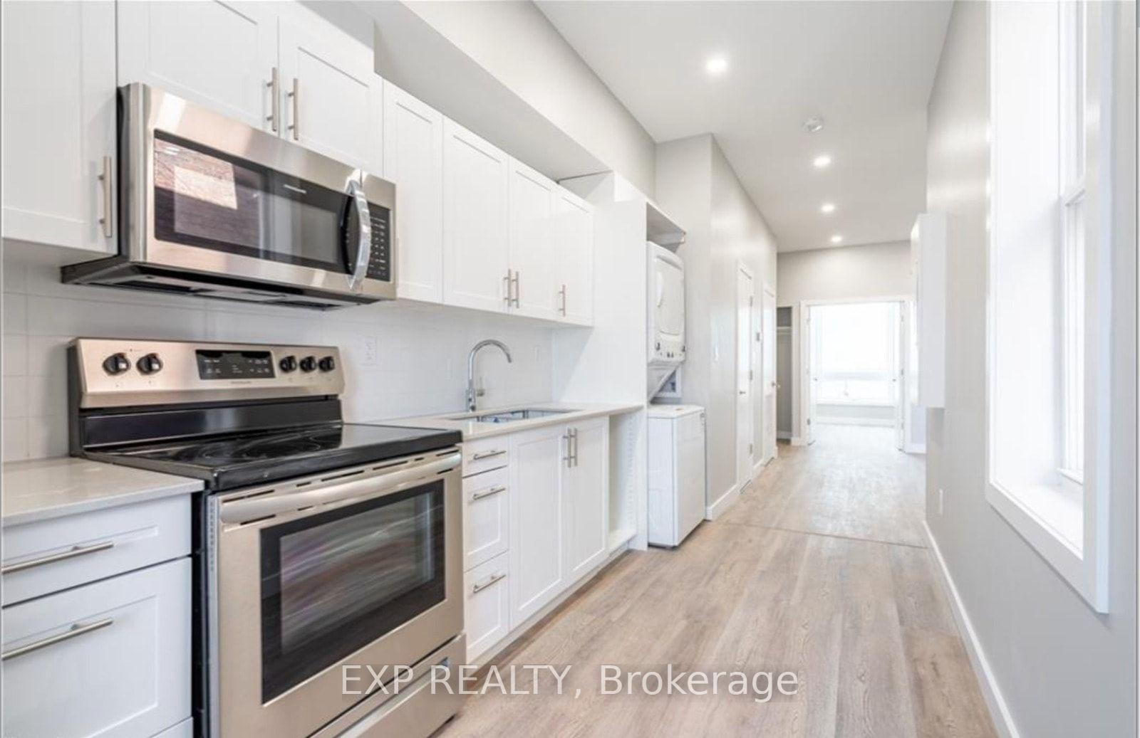 Photo 11 of Unit 1, 102 Wellington Street N, Hamilton, Landsdale — HOMEH