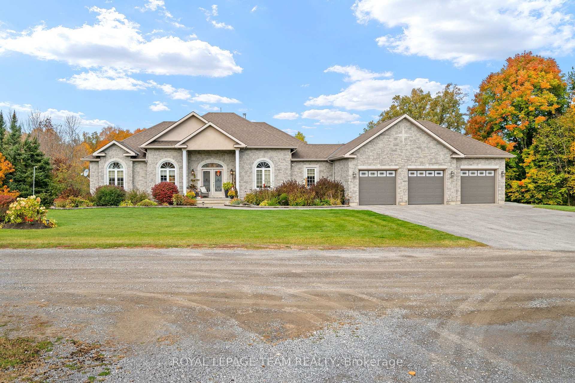 Photo of 406 Mcintosh Way