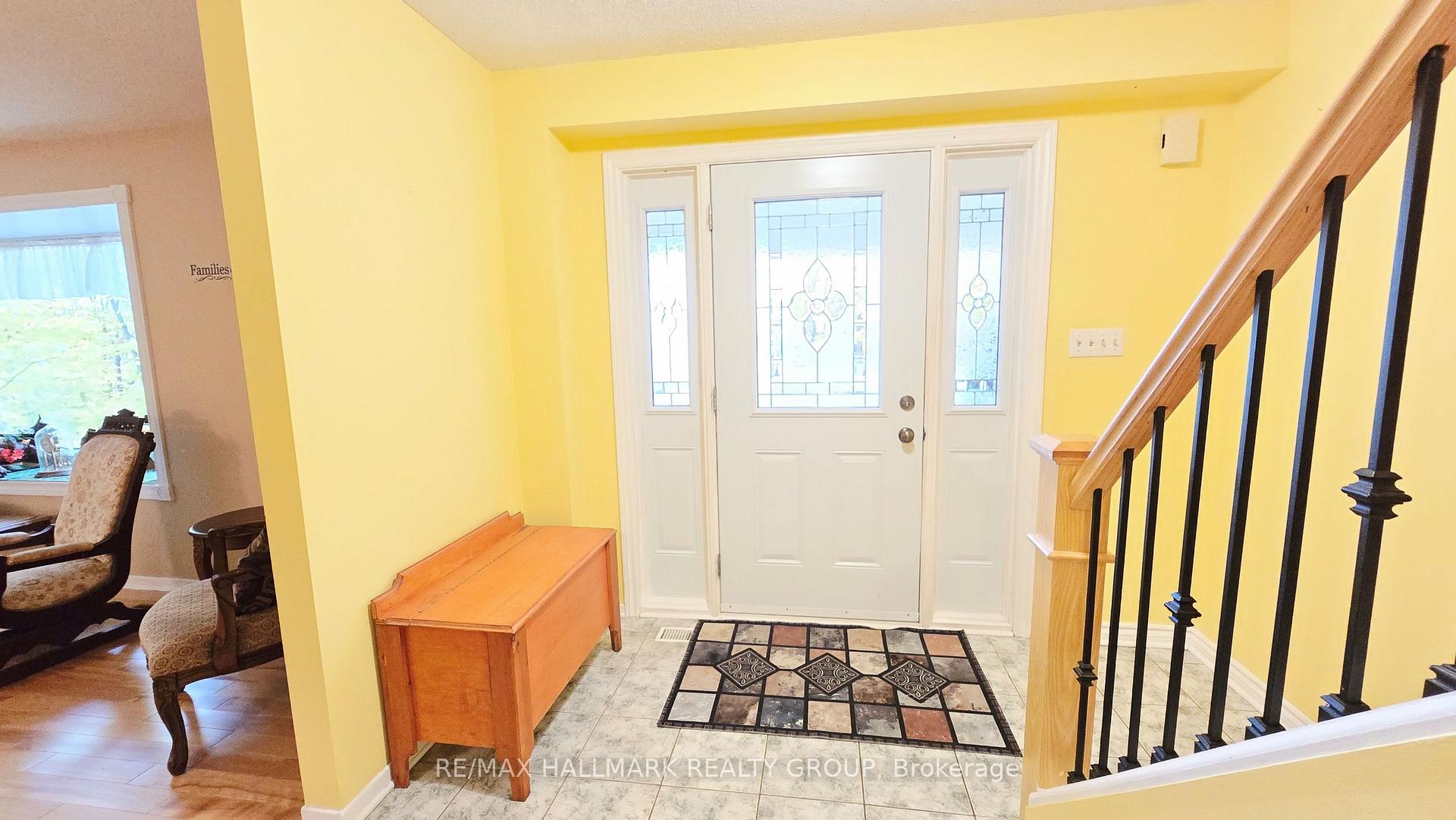Photo 4 of 860 Munro Drive, McNab/Braeside, Mcnab/Braeside Twps — HOMEH