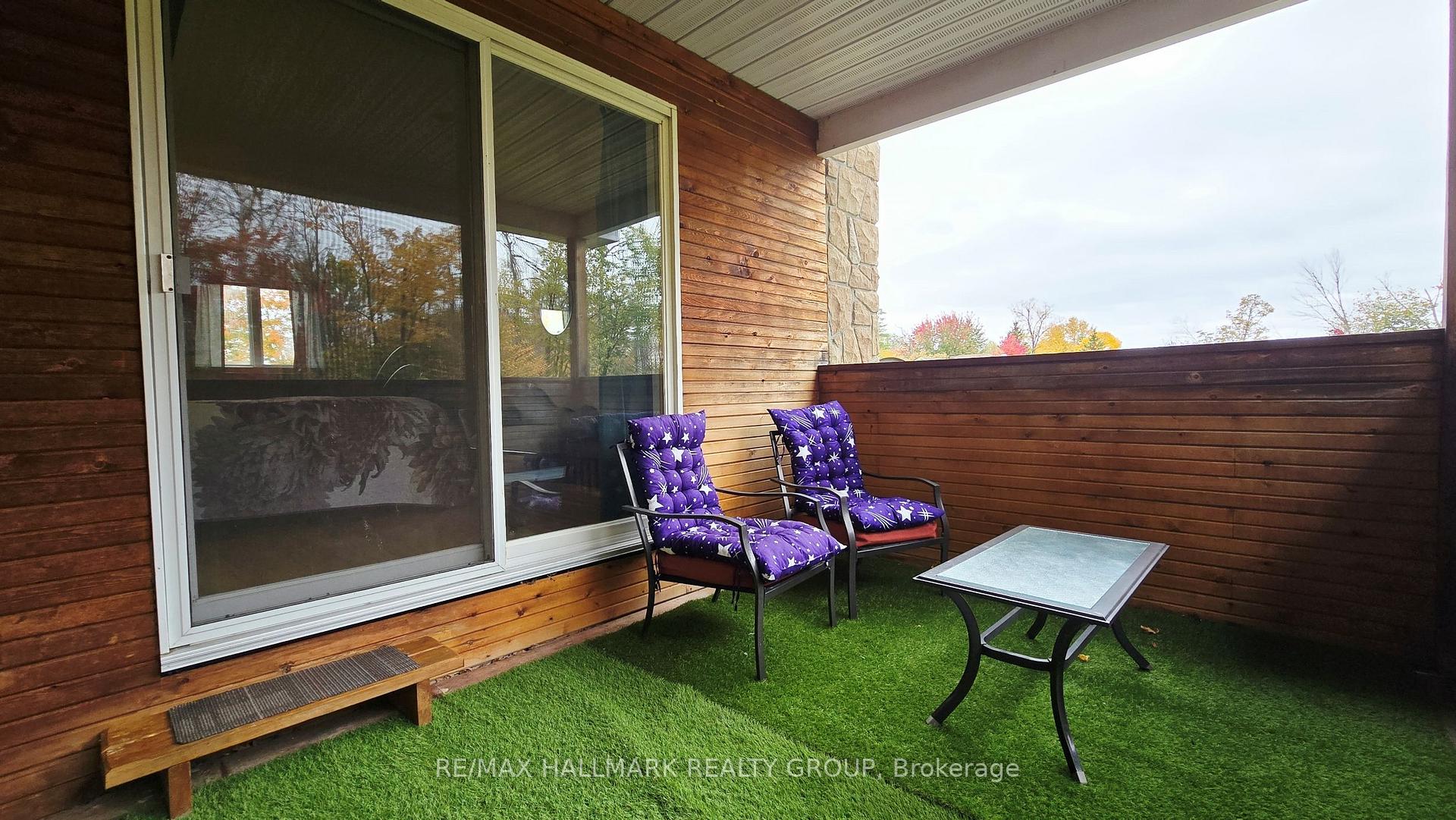 Photo 21 of 860 Munro Drive, McNab/Braeside, Mcnab/Braeside Twps — HOMEH