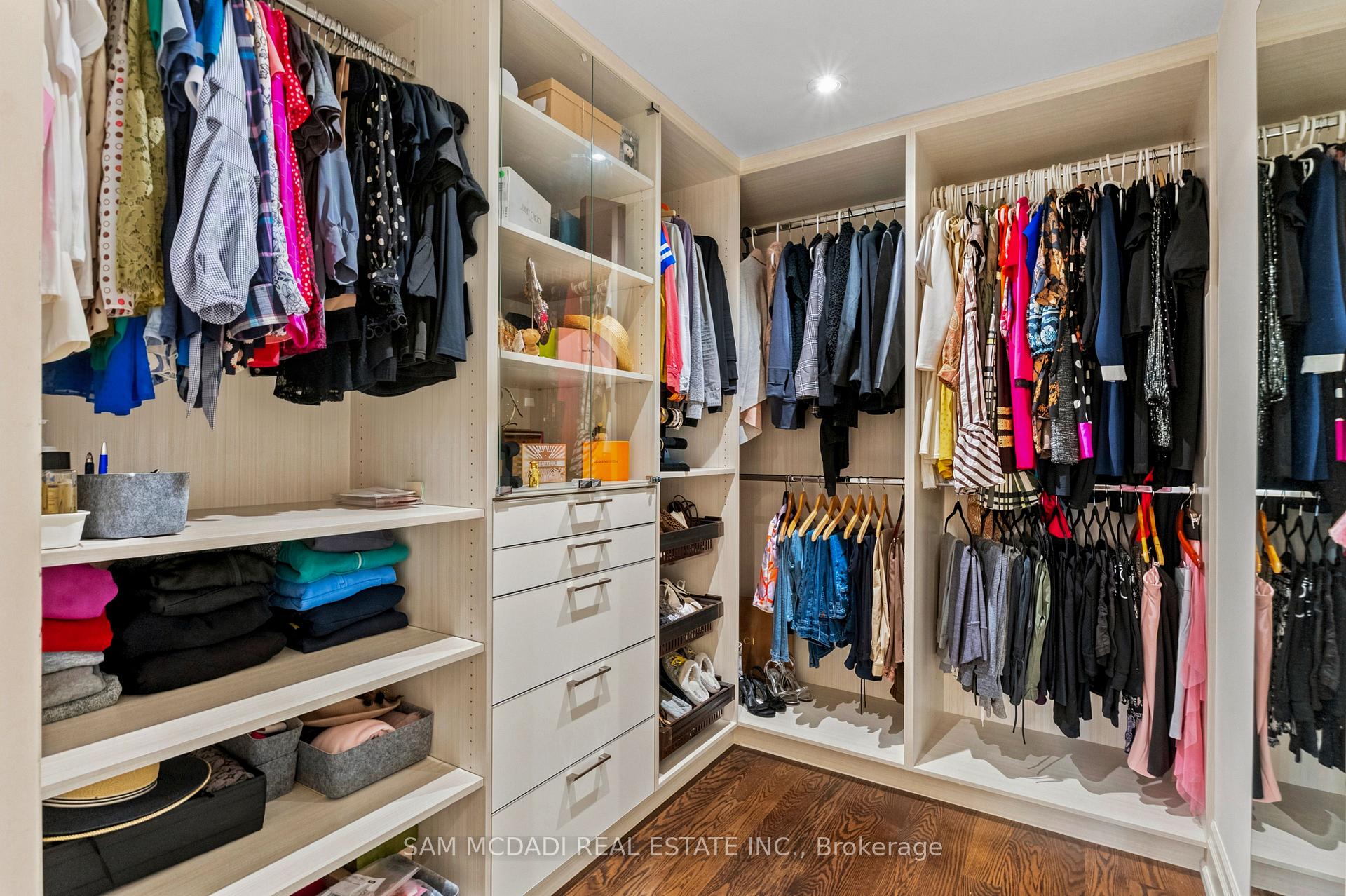 Photo 21 of 955 Caldwell Avenue, Mississauga, Lorne Park — HOMEH