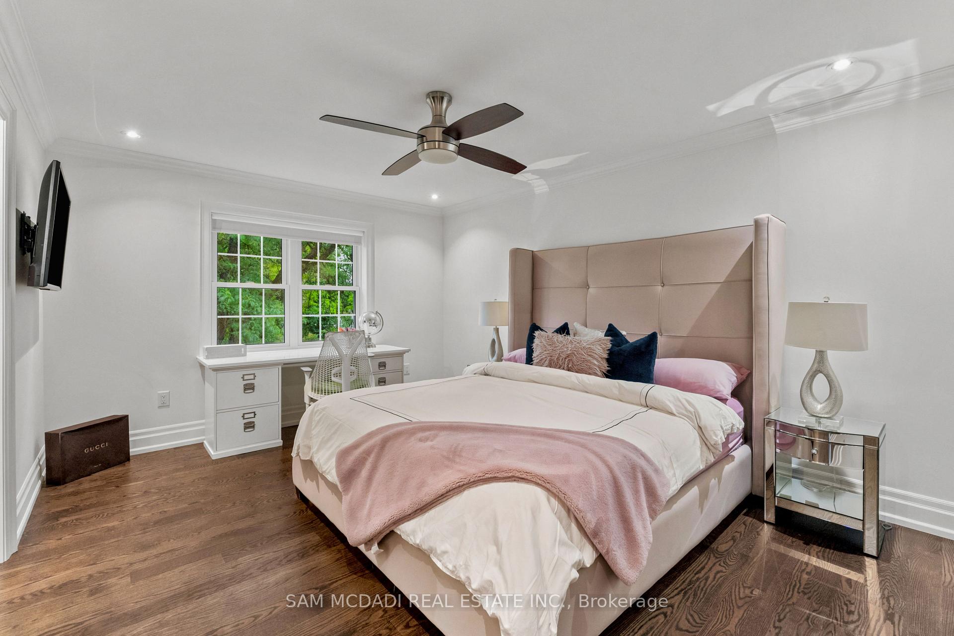 Photo 29 of 955 Caldwell Avenue, Mississauga, Lorne Park — HOMEH