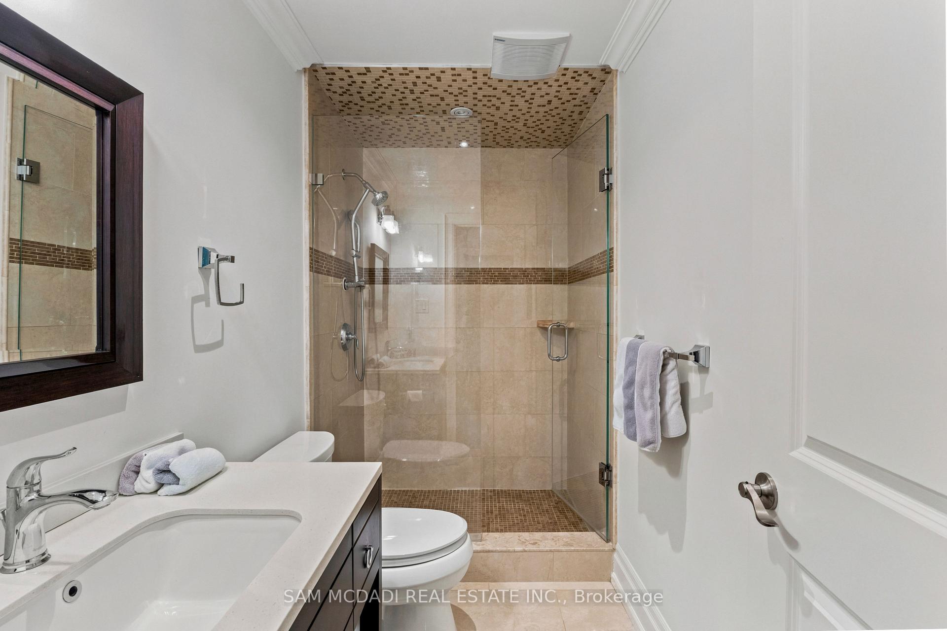 Photo 30 of 955 Caldwell Avenue, Mississauga, Lorne Park — HOMEH