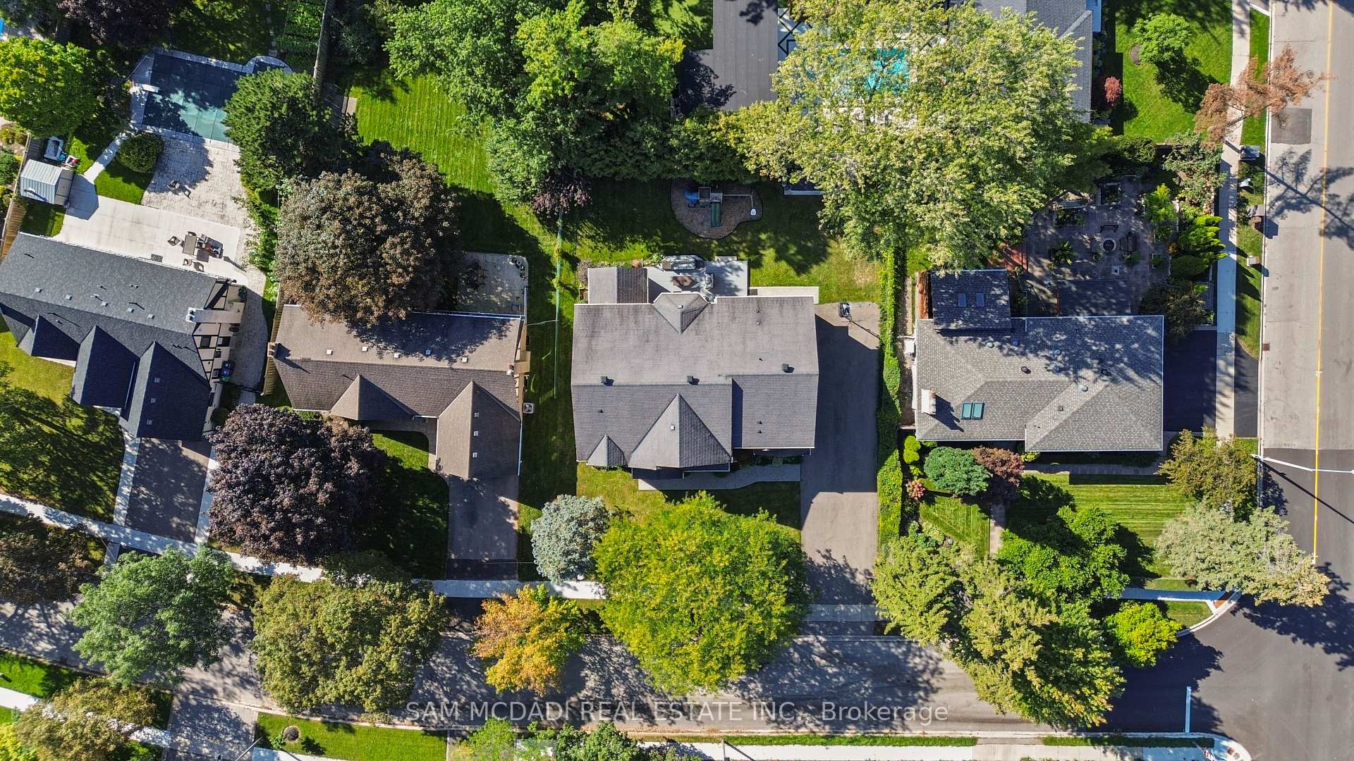 Photo 41 of 955 Caldwell Avenue, Mississauga, Lorne Park — HOMEH
