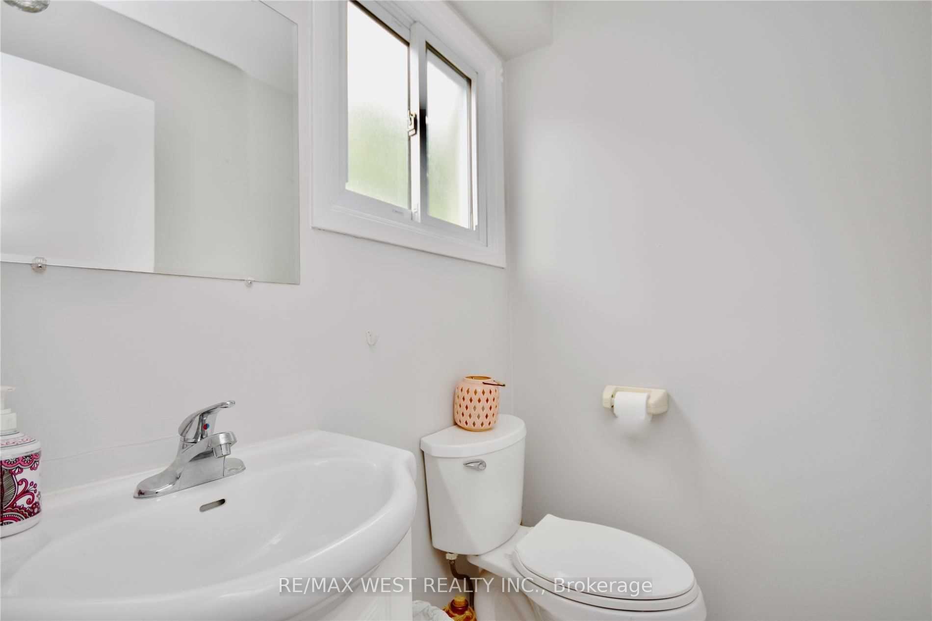 Photo 9 of 77 Carlton Road, Barrie, Cundles East — HOMEH