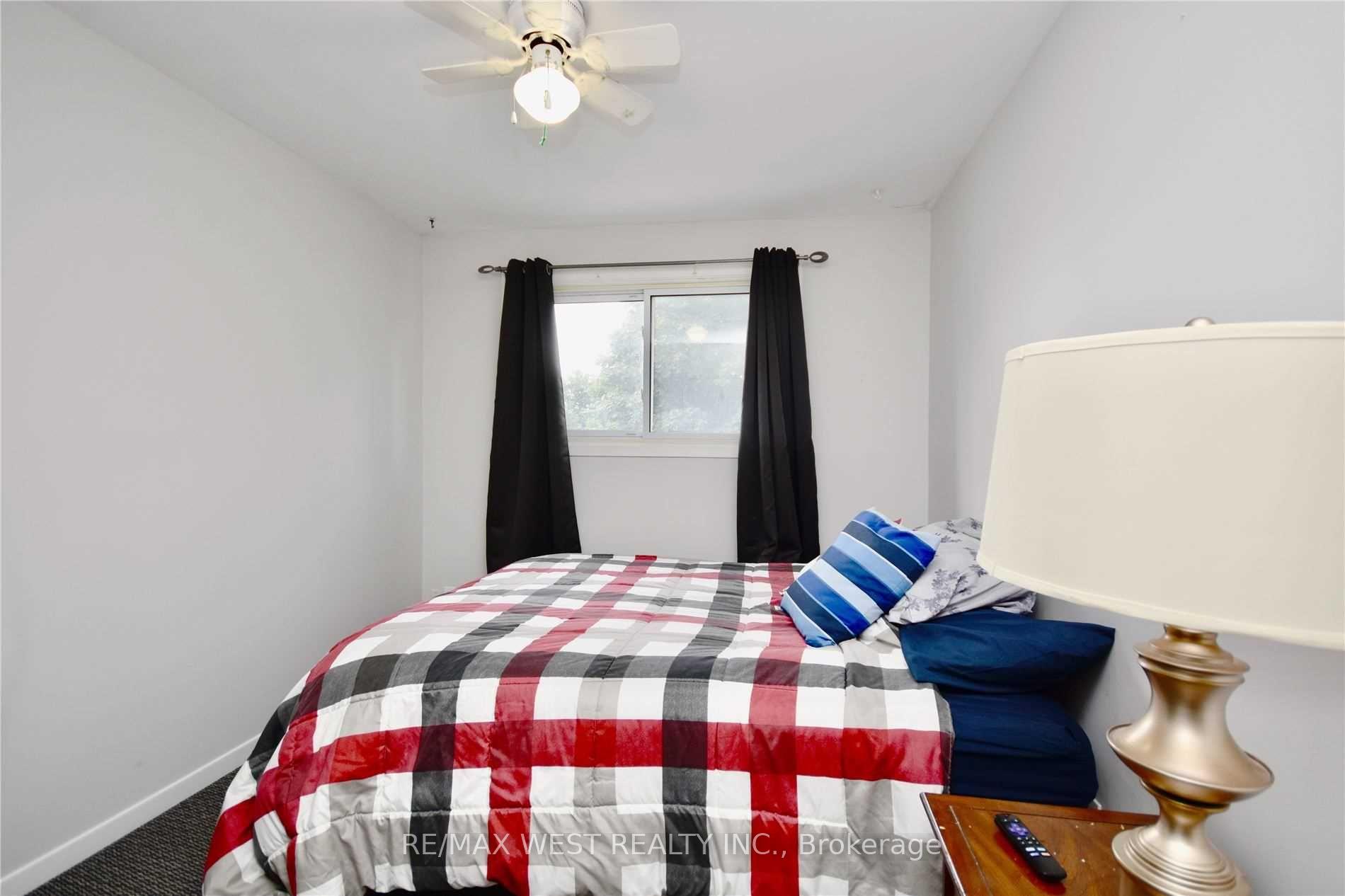 Photo 14 of 77 Carlton Road, Barrie, Cundles East — HOMEH