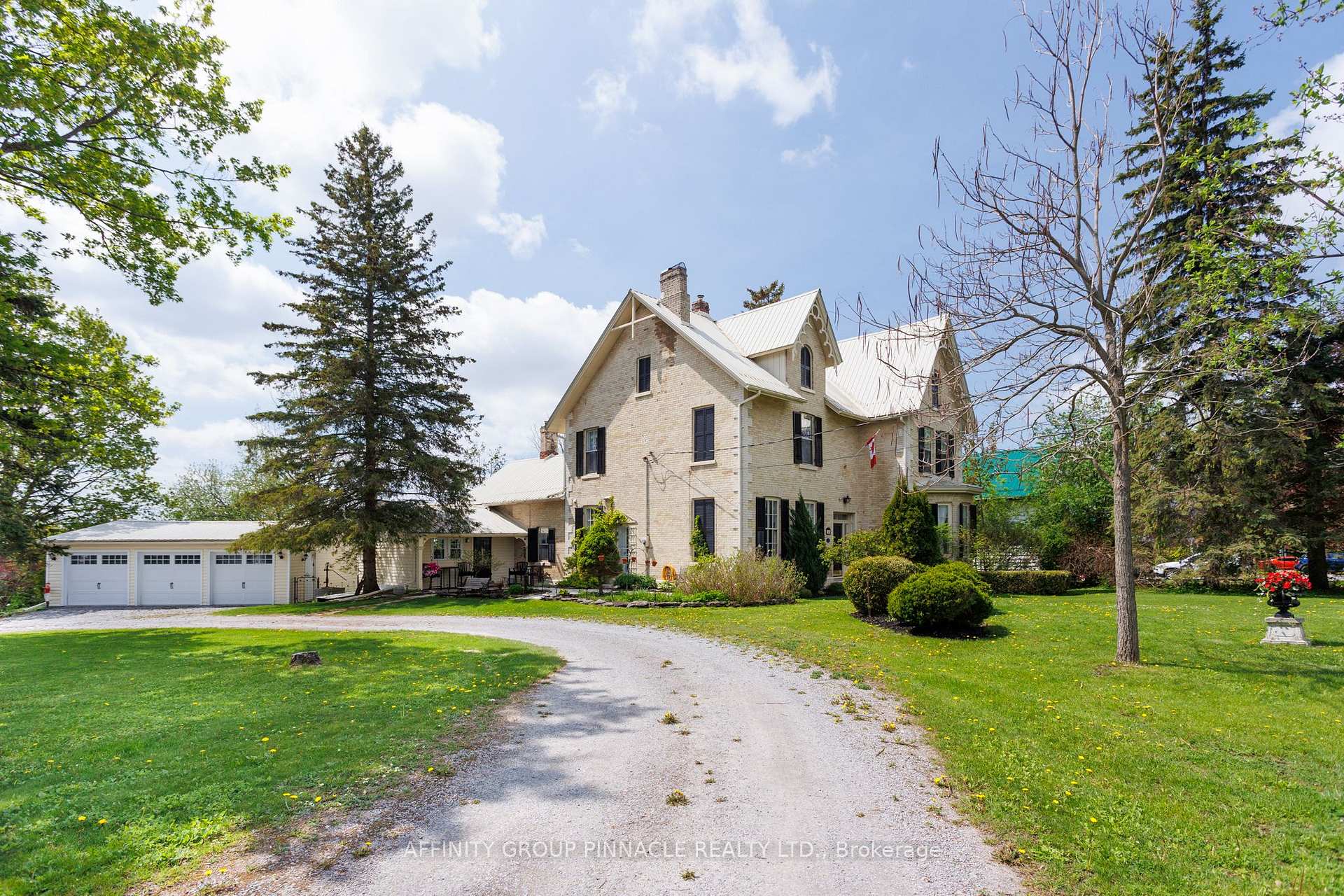 Photo 3 of 145 King Street, Kawartha Lakes, Woodville — HOMEH