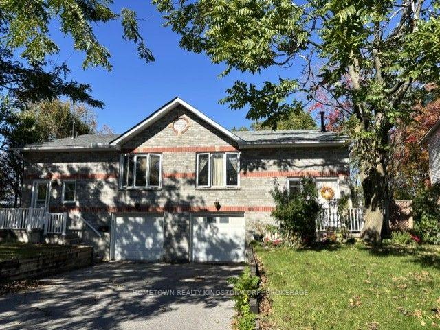 Photo of 970 Killarney Crescent