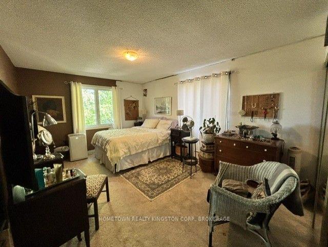 Photo 7 of 970 Killarney Crescent, Kingston, East Gardiners Rd — HOMEH