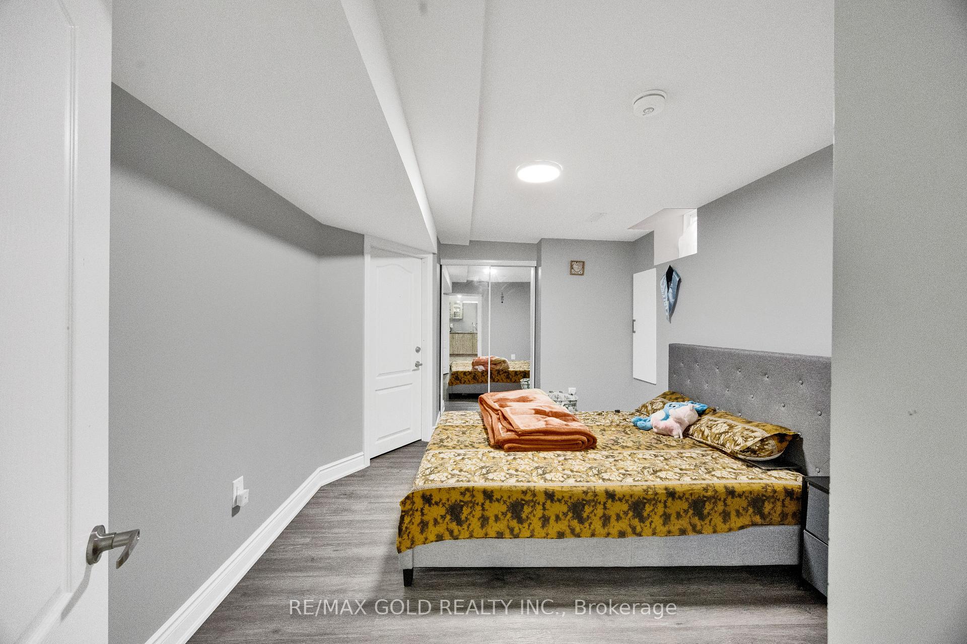Photo 41 of 3 Marbleseed Crescent, Brampton, Sandringham-Wellington — HOMEH