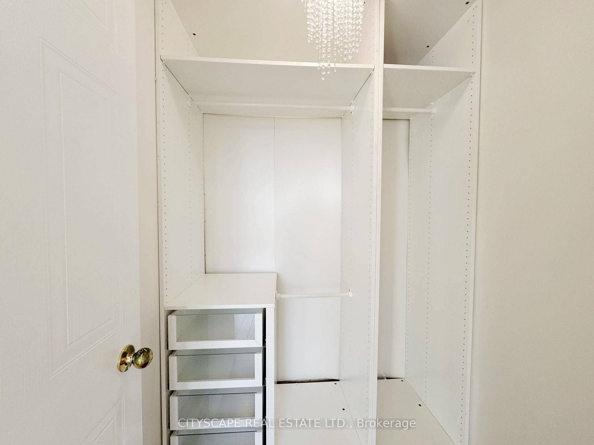 Photo 27 of 5615 Whitehorn Avenue, Mississauga, East Credit — HOMEH