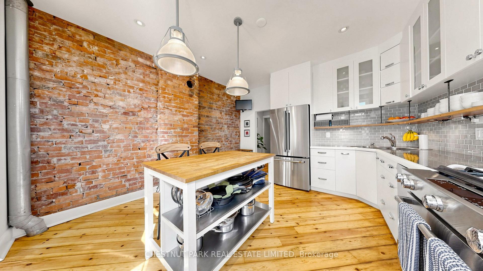 Photo 12 of 166 Rushton Road, Toronto, Wychwood — HOMEH