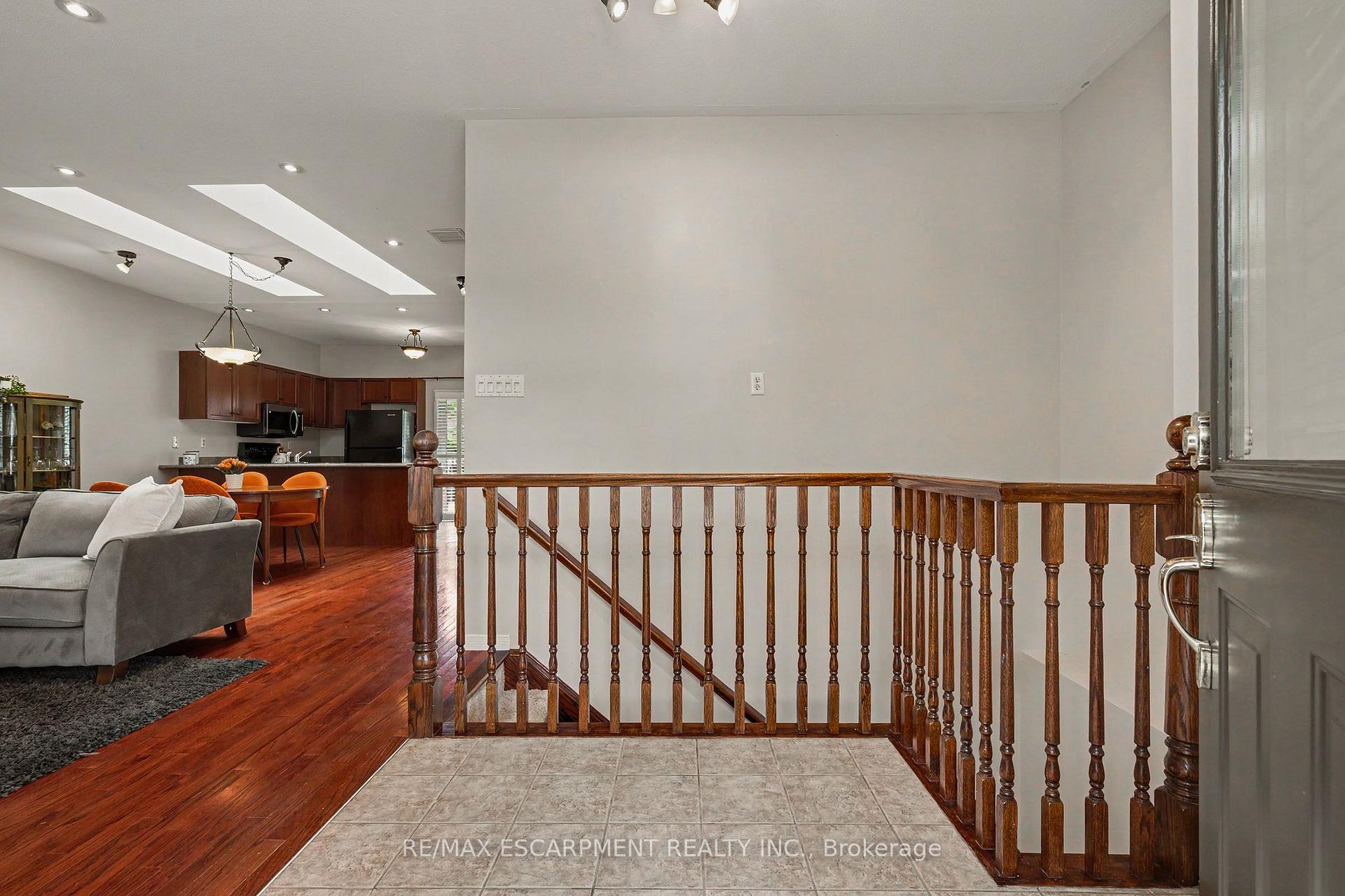Photo 3 of Unit 49, 20 Kitty Murray Lane, Hamilton, Meadowlands — HOMEH