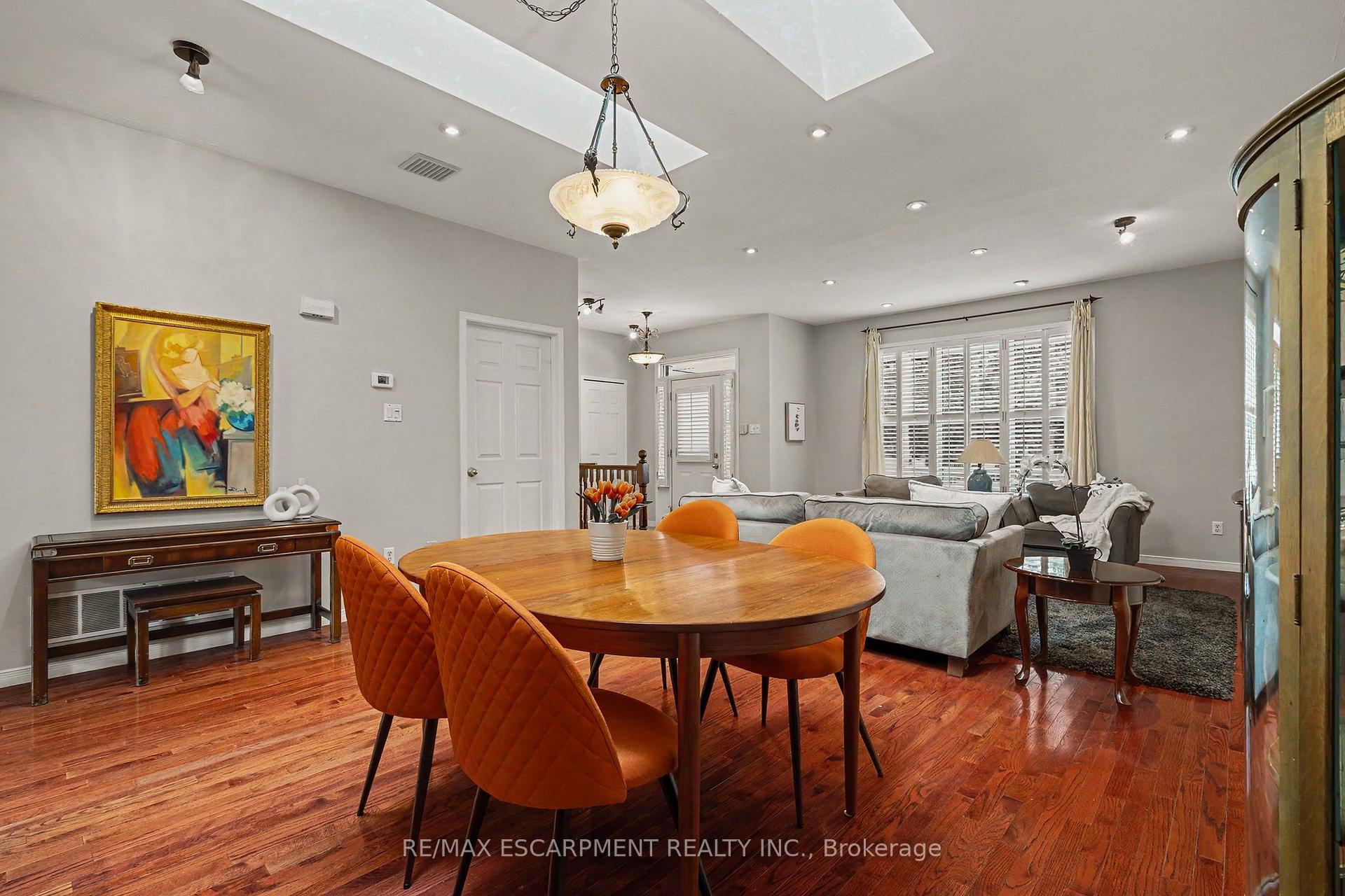Photo 10 of Unit 49, 20 Kitty Murray Lane, Hamilton, Meadowlands — HOMEH