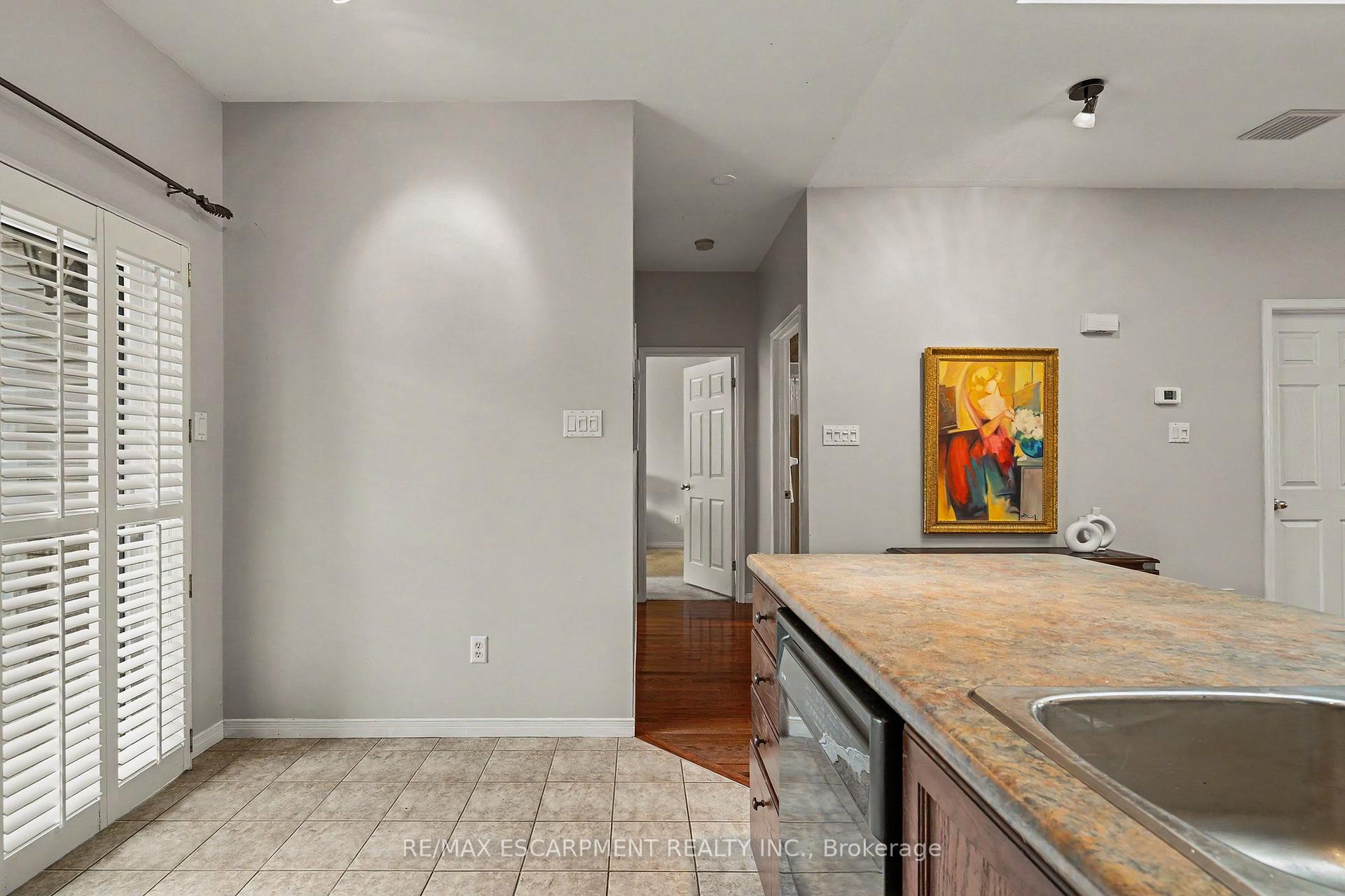 Photo 16 of Unit 49, 20 Kitty Murray Lane, Hamilton, Meadowlands — HOMEH