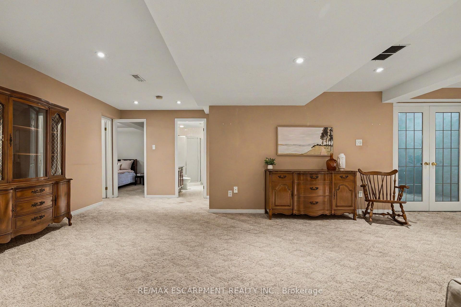 Photo 29 of Unit 49, 20 Kitty Murray Lane, Hamilton, Meadowlands — HOMEH