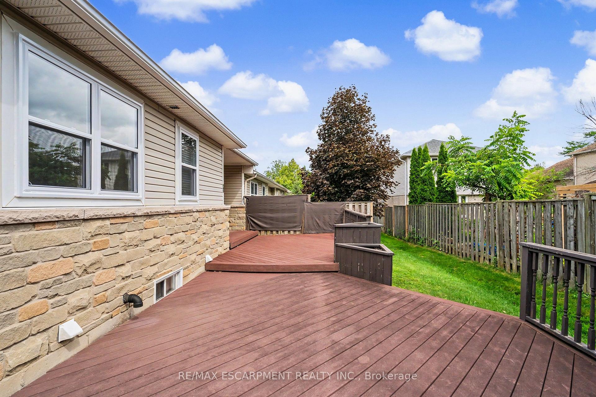 Photo 35 of Unit 49, 20 Kitty Murray Lane, Hamilton, Meadowlands — HOMEH