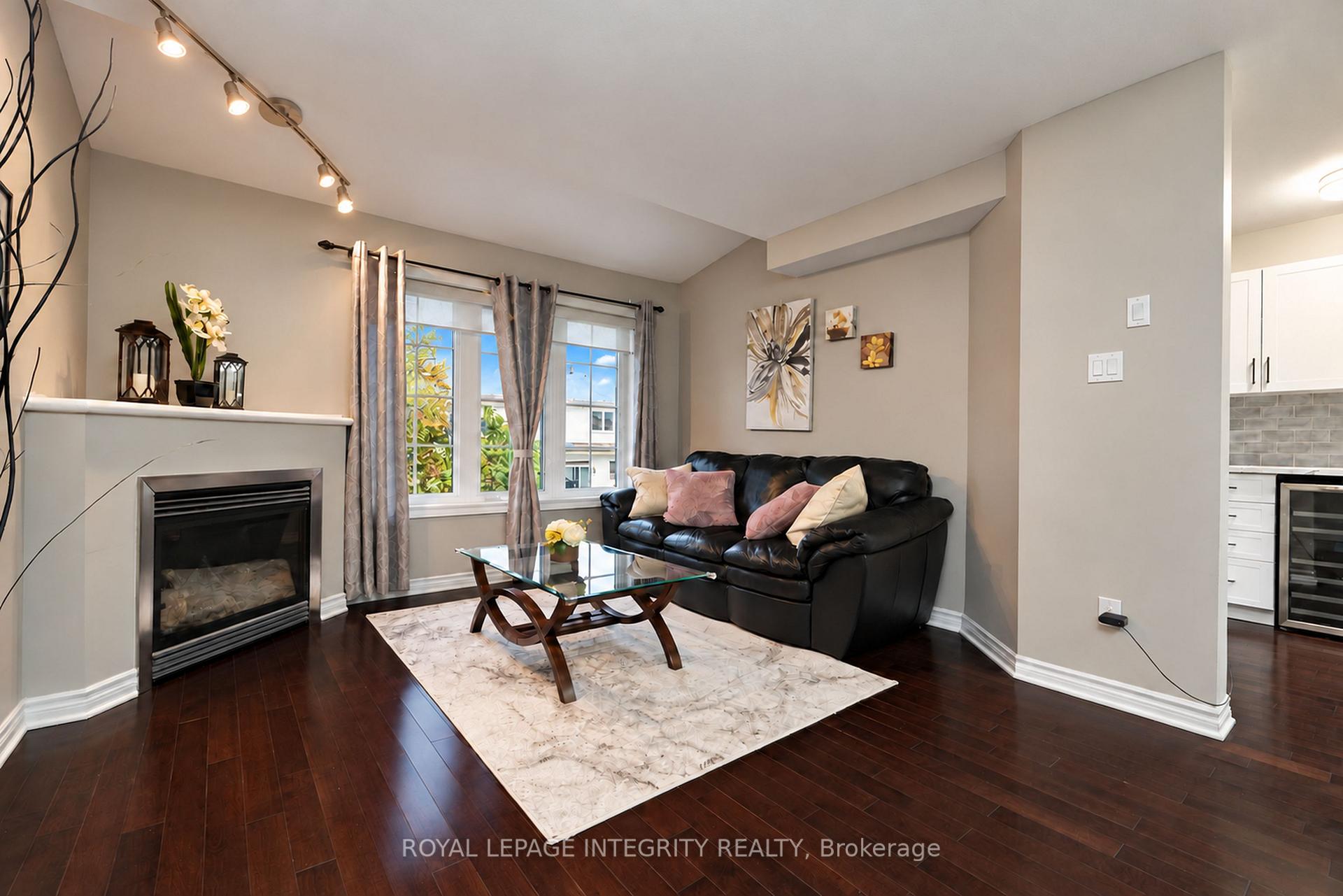 Photo 9 of 177 Saddlesmith Circle, Ottawa, Kanata - Emerald Meadows/Trailwest — HOMEH