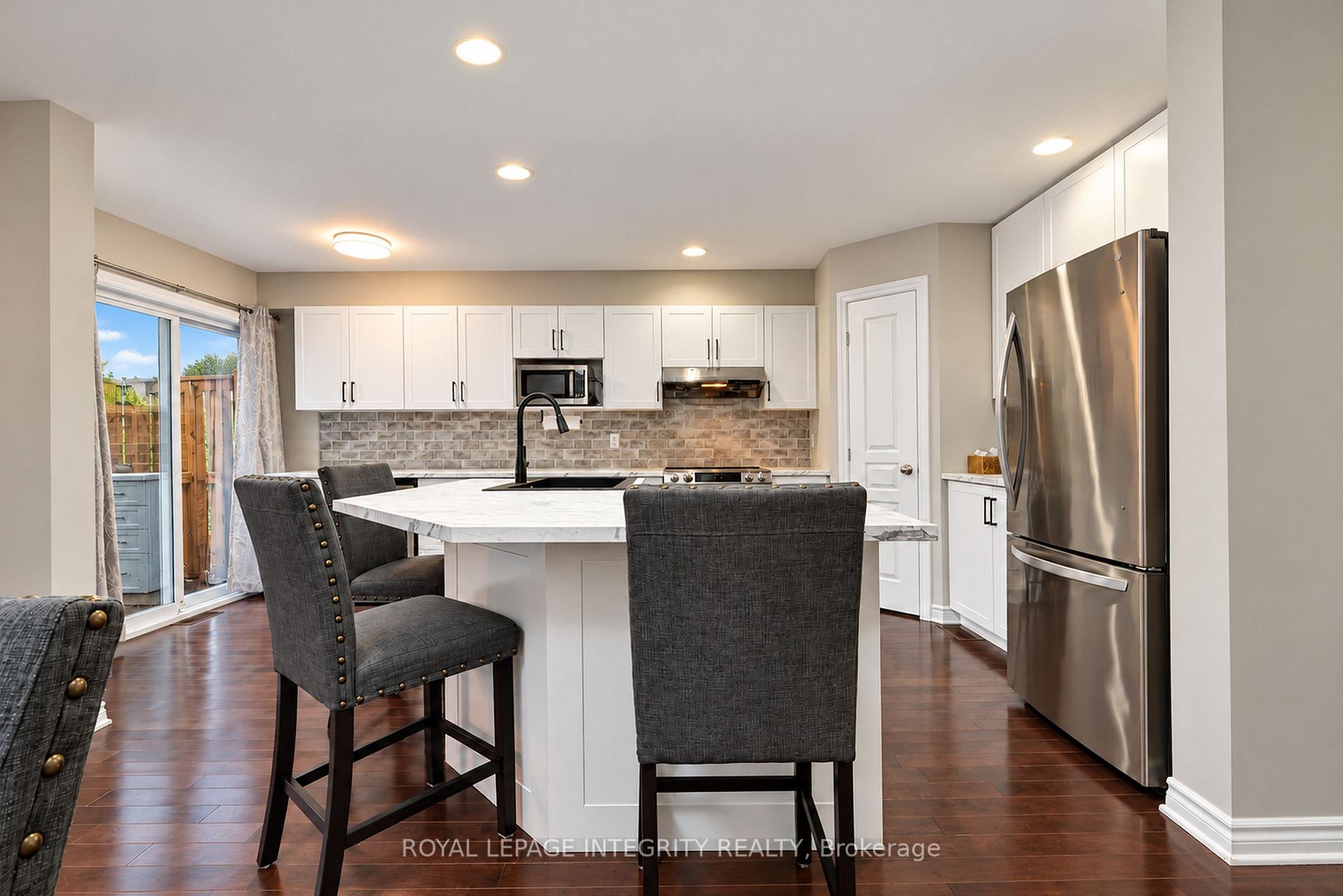 Photo 16 of 177 Saddlesmith Circle, Ottawa, Kanata - Emerald Meadows/Trailwest — HOMEH