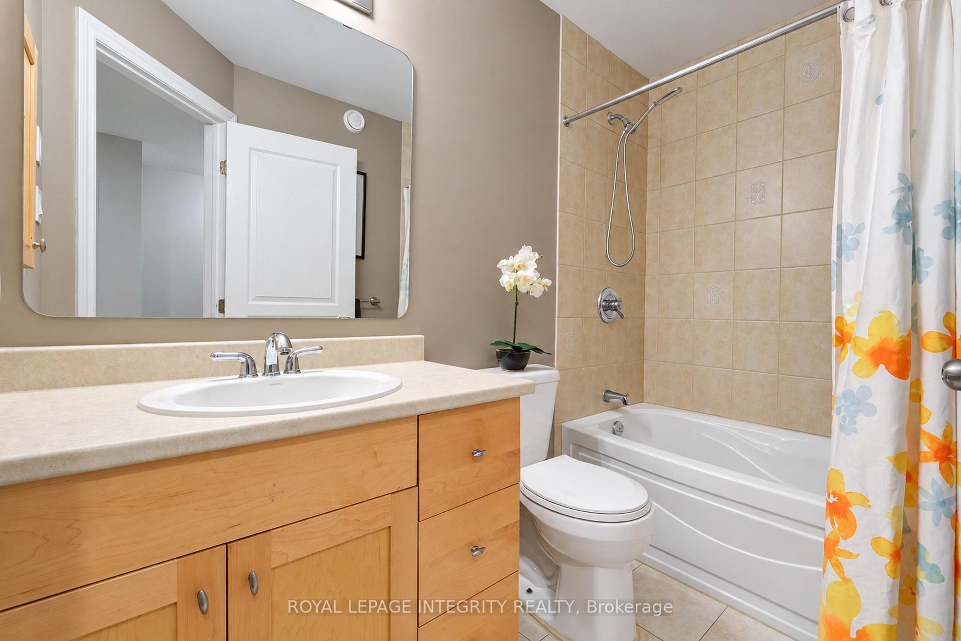 Photo 33 of 177 Saddlesmith Circle, Ottawa, Kanata - Emerald Meadows/Trailwest — HOMEH