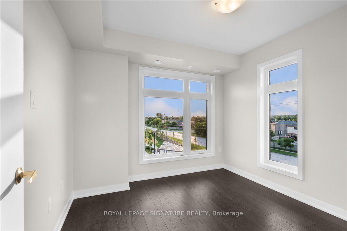 Photo 23 of Unit 301, 1865 Pickering Parkway, Pickering, Village East — HOMEH