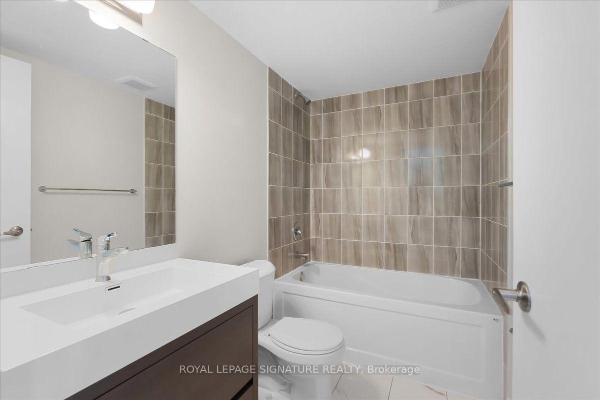 Photo 26 of Unit 301, 1865 Pickering Parkway, Pickering, Village East — HOMEH