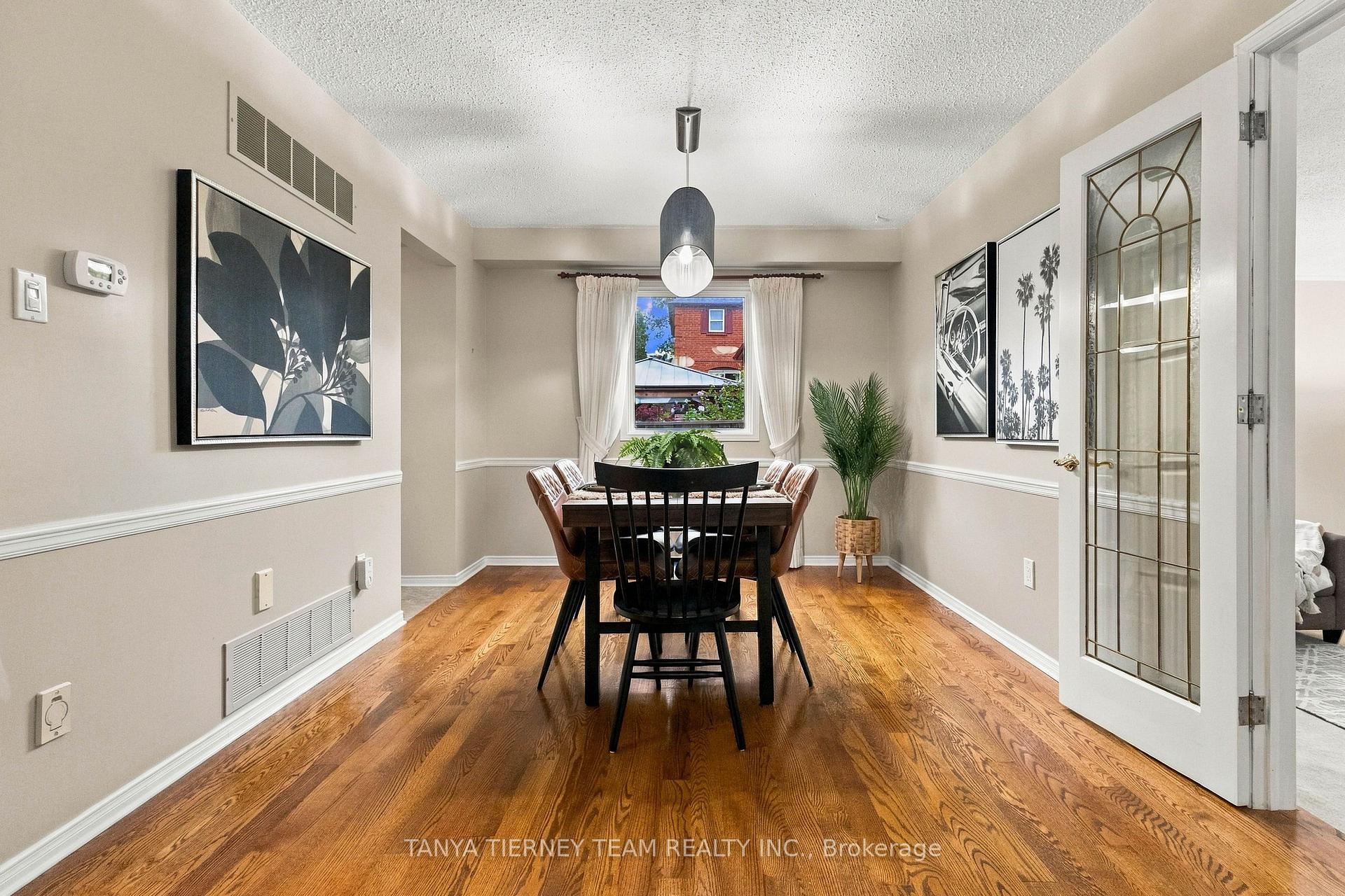 Photo 11 of 25 Coulton Court, Whitby, Blue Grass Meadows — HOMEH