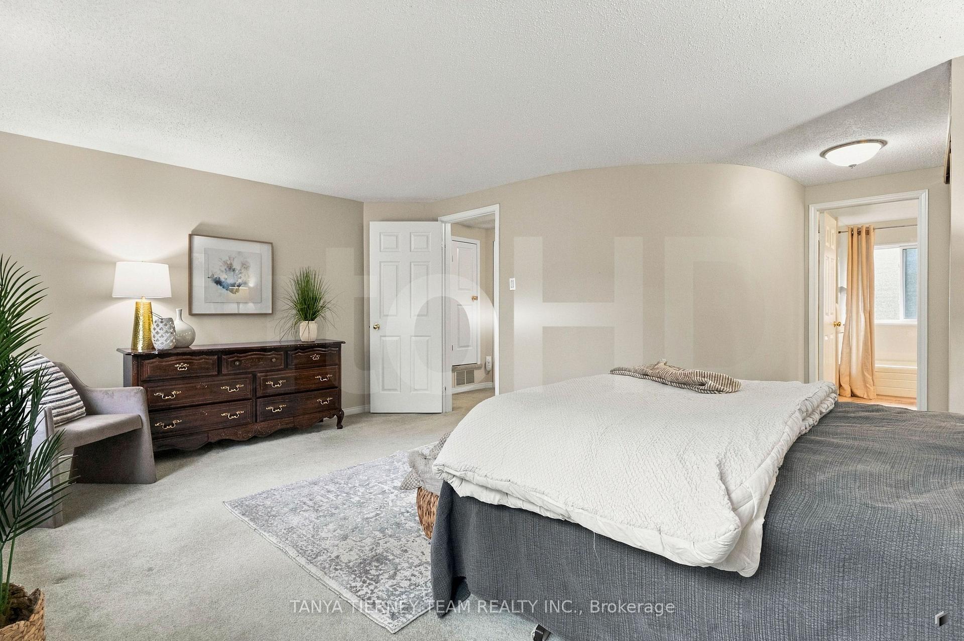 Photo 31 of 25 Coulton Court, Whitby, Blue Grass Meadows — HOMEH