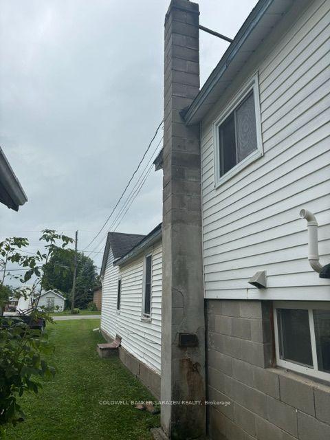Photo 20 of 55 Alice Street, Smiths Falls, Smiths Falls — HOMEH