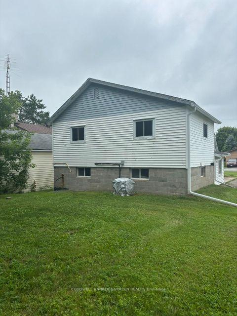 Photo 22 of 55 Alice Street, Smiths Falls, Smiths Falls — HOMEH