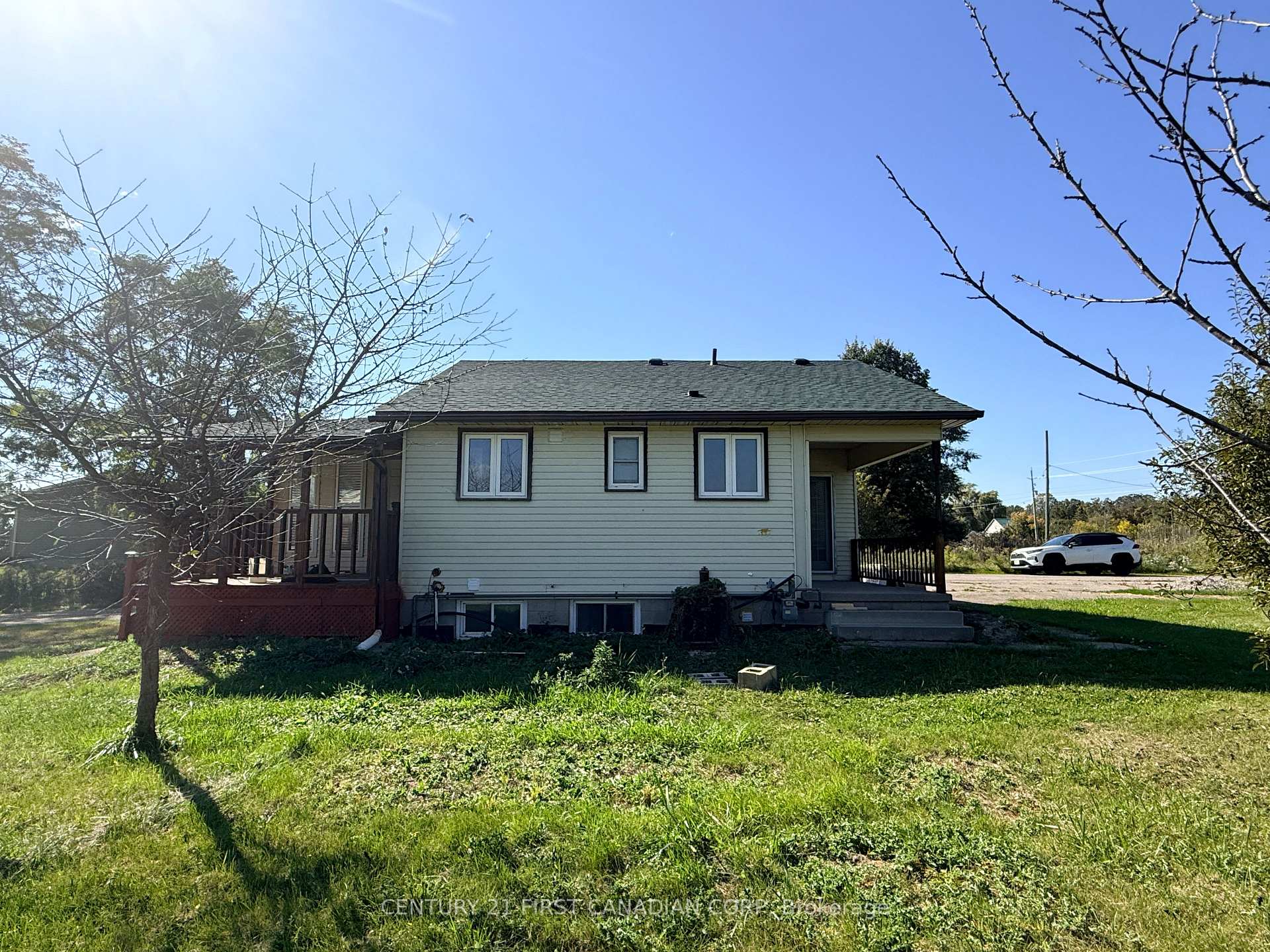 Photo 4 of 1577 Colborne Street E, Brant, Brantford Twp — HOMEH