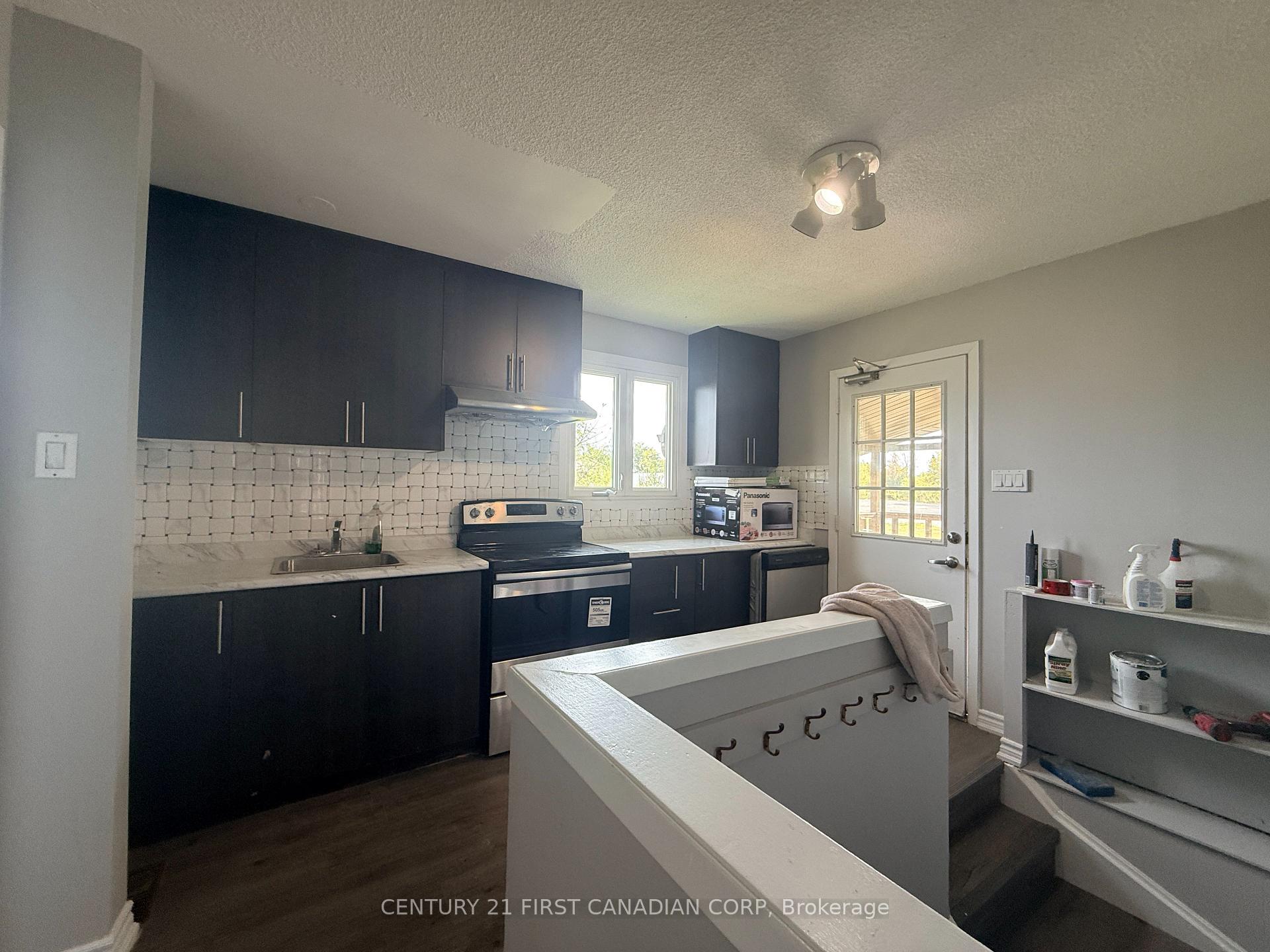 Photo 18 of 1577 Colborne Street E, Brant, Brantford Twp — HOMEH