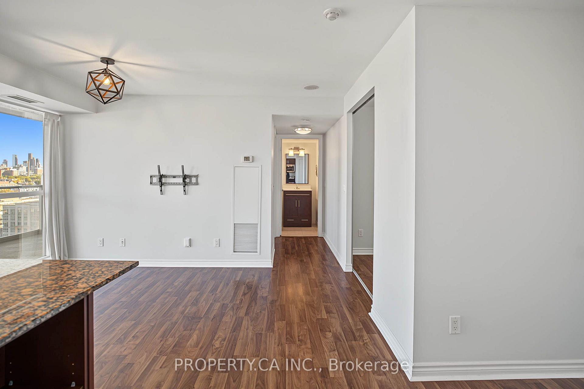 Photo 12 of Unit 1508, 100 Western Battery Road, Toronto, Niagara — HOMEH