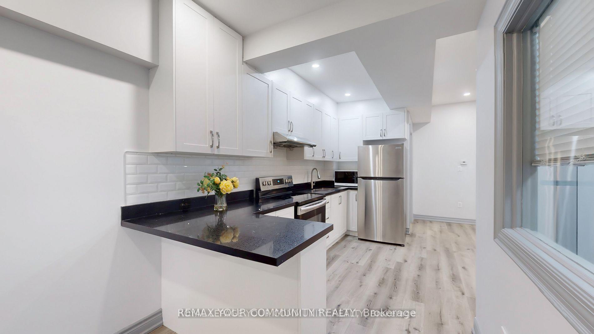 Photo 3 of Unit C, 586 Parliament Street, Toronto, Cabbagetown-South St. James Town — HOMEH
