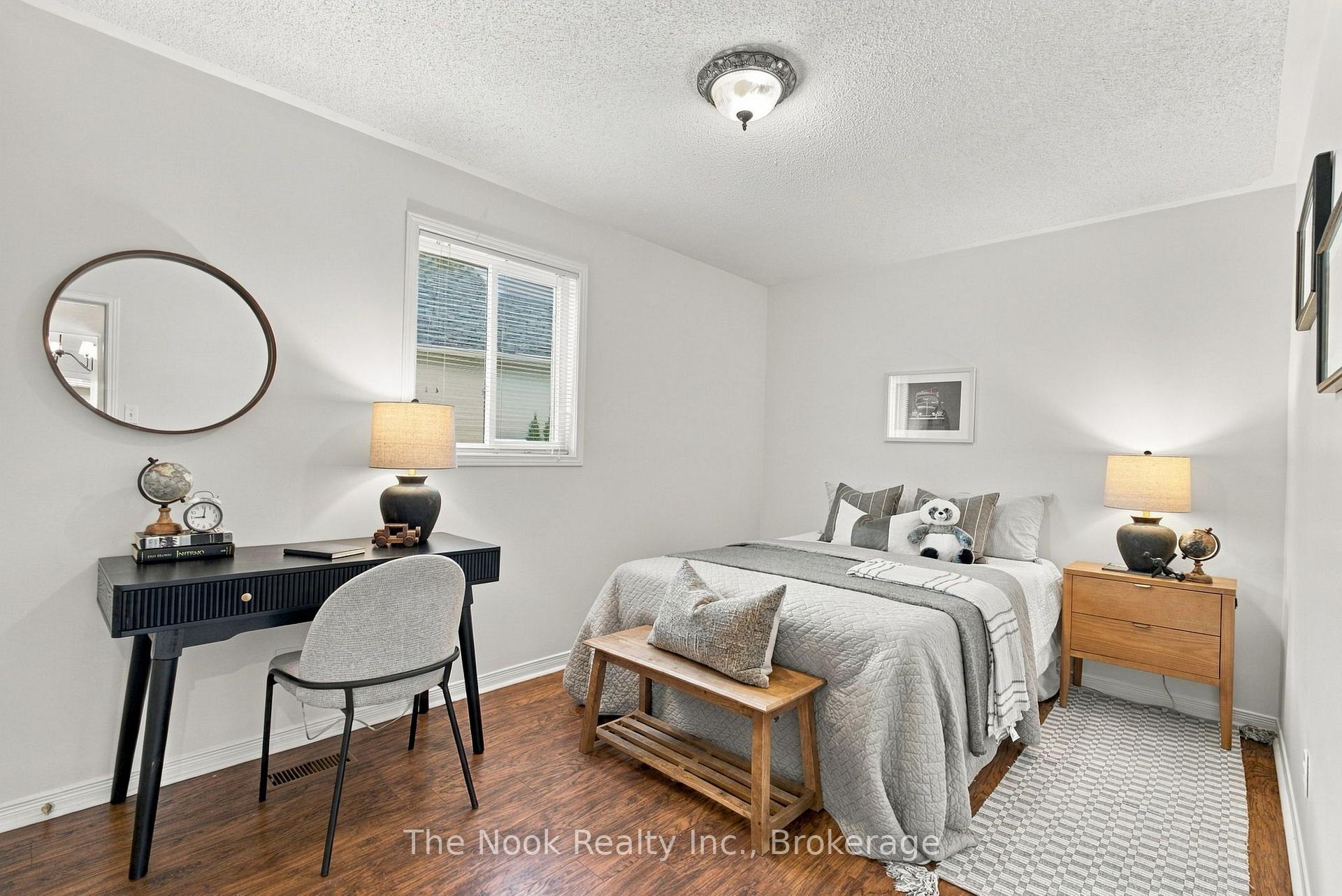 Photo 29 of 33 Laing Court, Peterborough, Otonabee Ward 1 — HOMEH