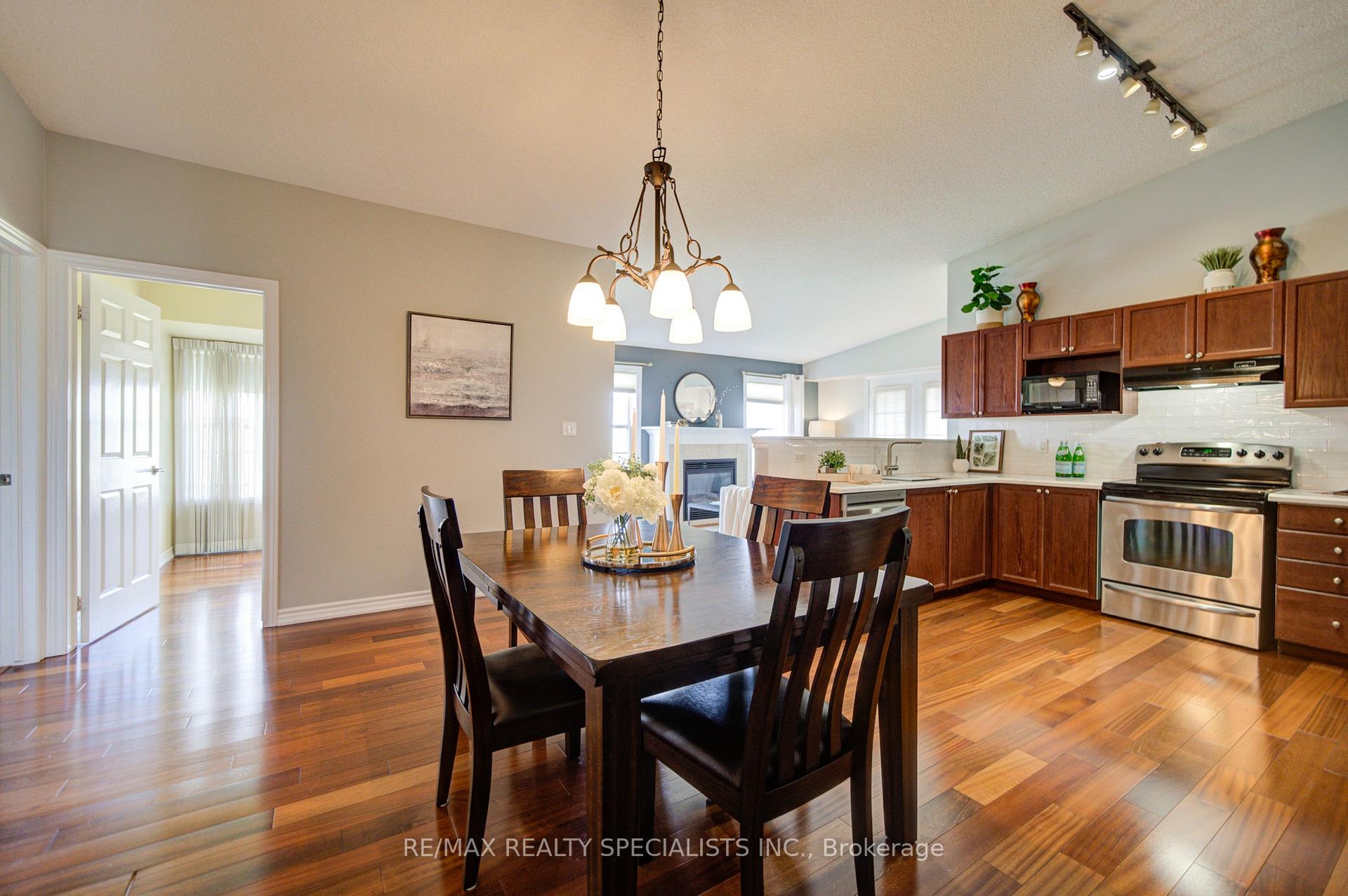 Photo 4 of Unit 414, 1483 Maple Avenue, Milton, Dempsey — HOMEH