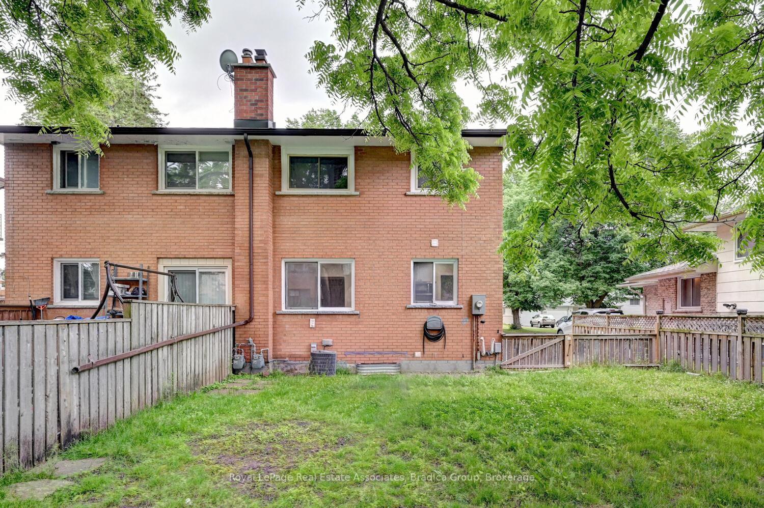 Photo 27 of 110 Conway Drive, Kitchener, Stanley Park — HOMEH
