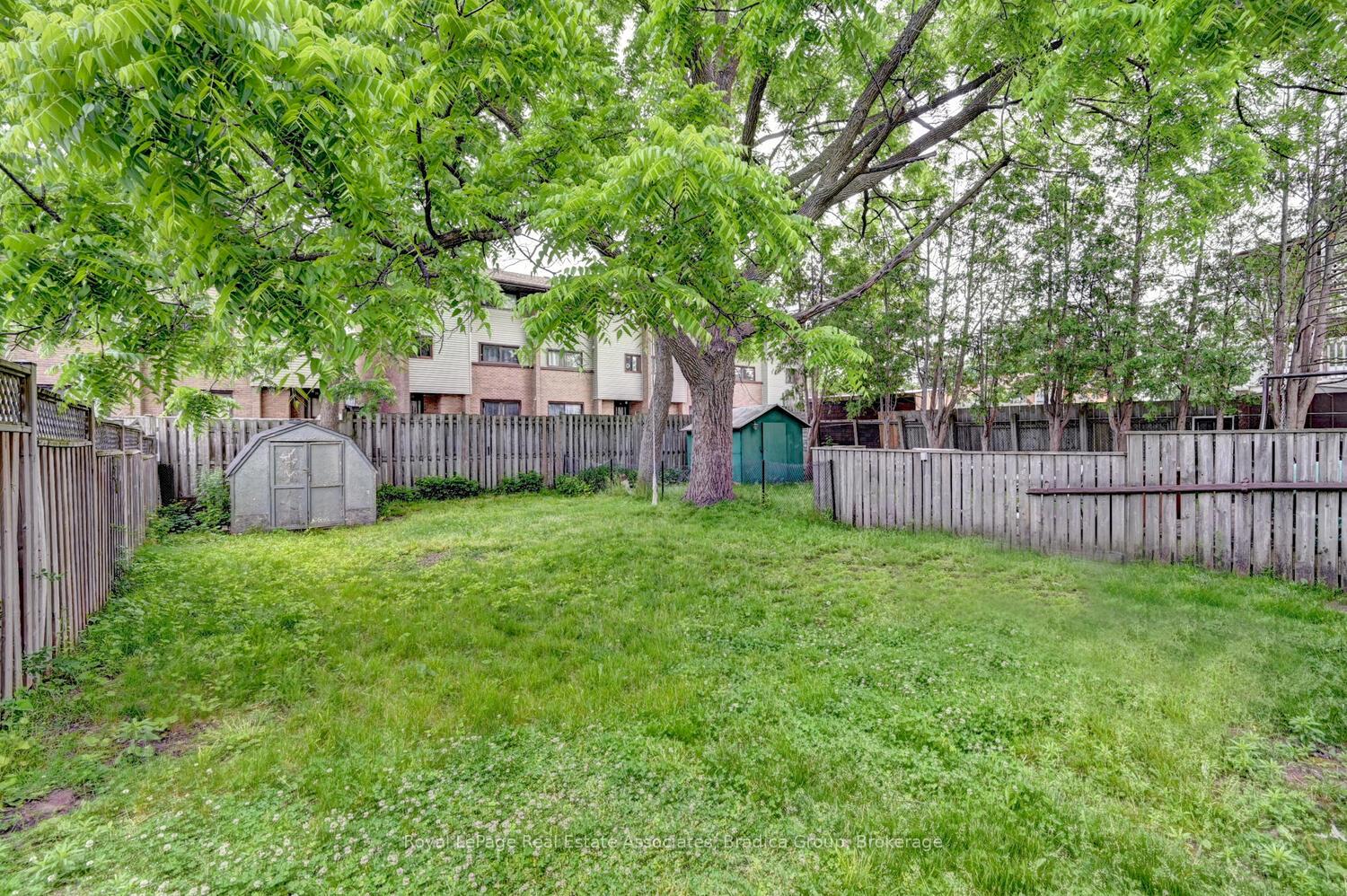 Photo 28 of 110 Conway Drive, Kitchener, Stanley Park — HOMEH