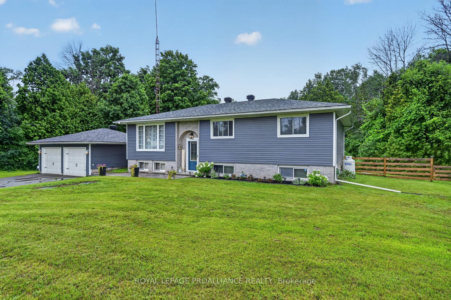 Photo 1 of 2950 Merwin Lane, Augusta, Augusta Twp — HOMEH