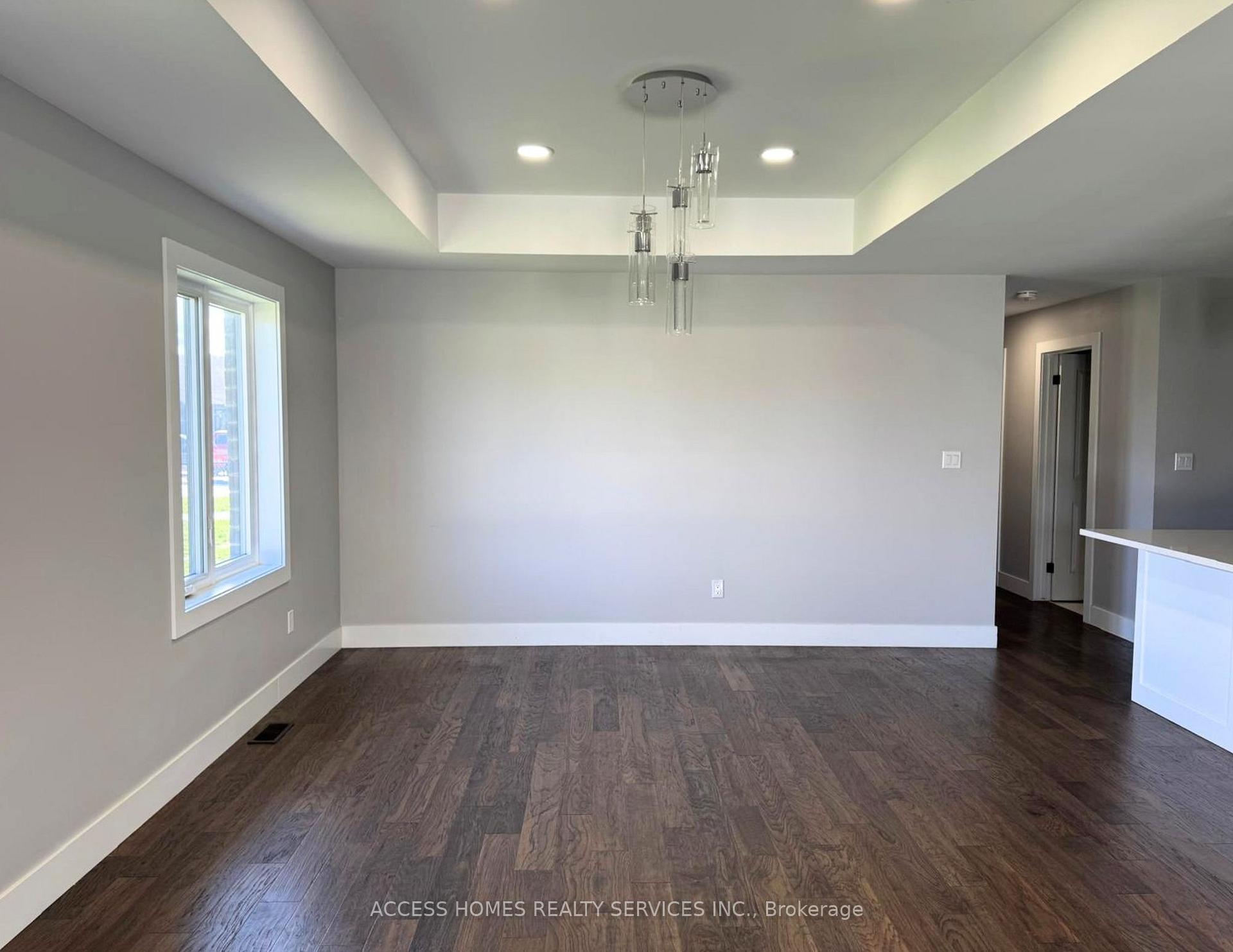 Photo 4 of 78 Bordeaux Place, Chatham-Kent, Chatham — HOMEH