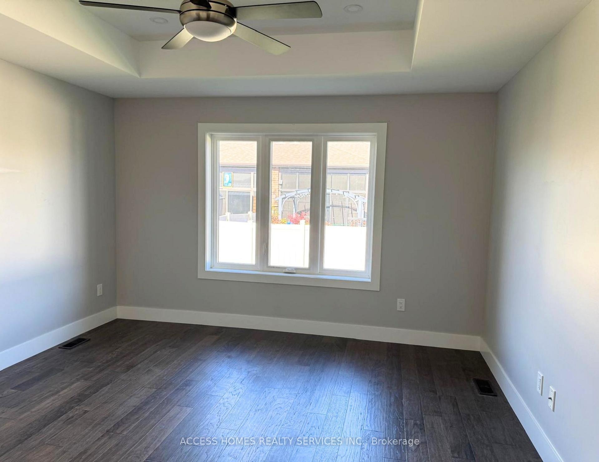 Photo 9 of 78 Bordeaux Place, Chatham-Kent, Chatham — HOMEH