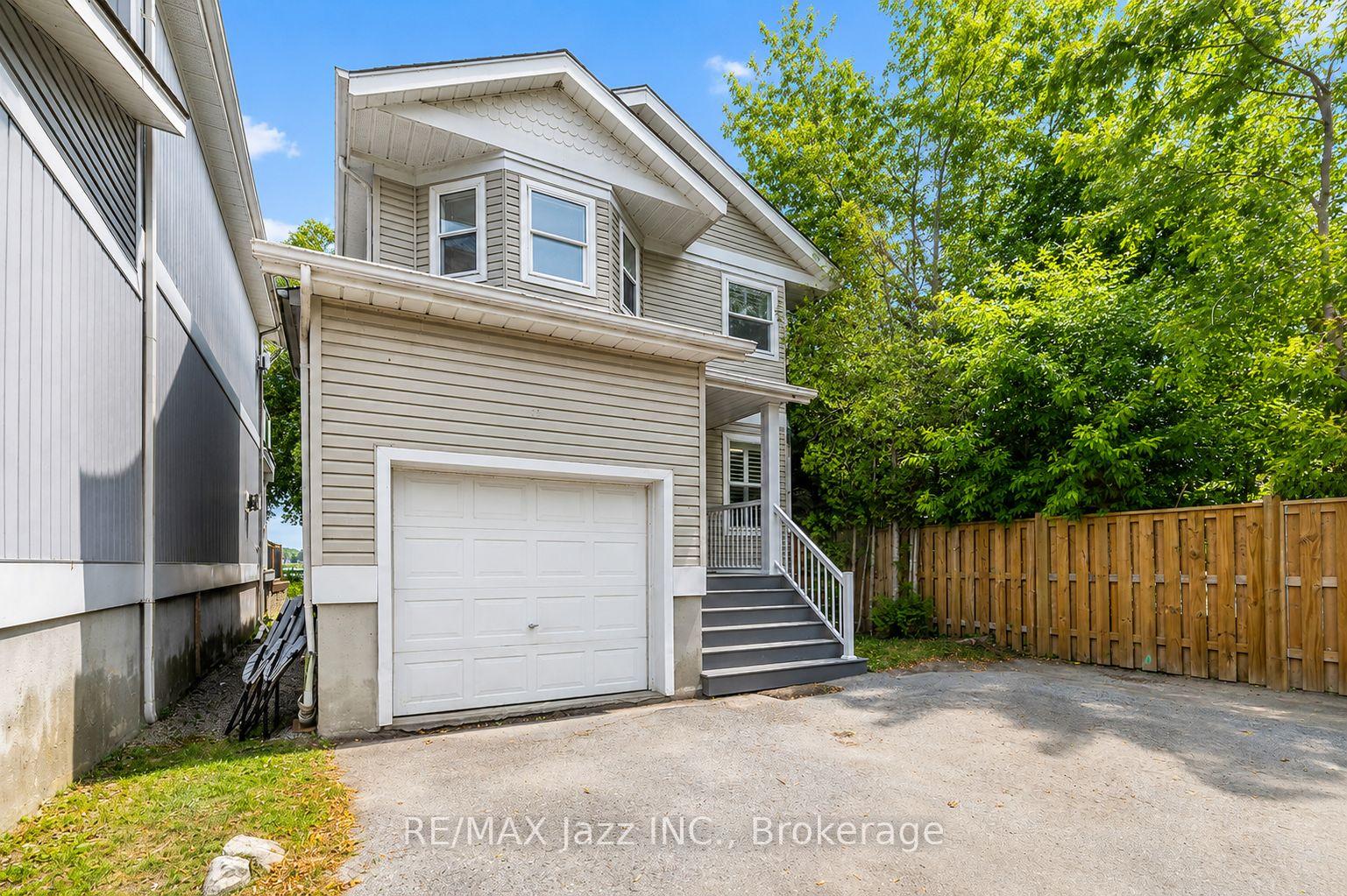 Photo 4 of 1236 Bayview Street, Pickering, Bay Ridges — HOMEH