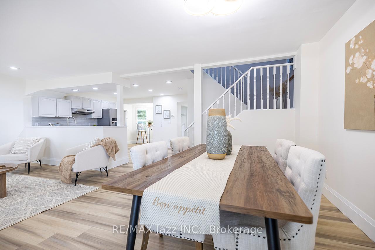 Photo 16 of 1236 Bayview Street, Pickering, Bay Ridges — HOMEH